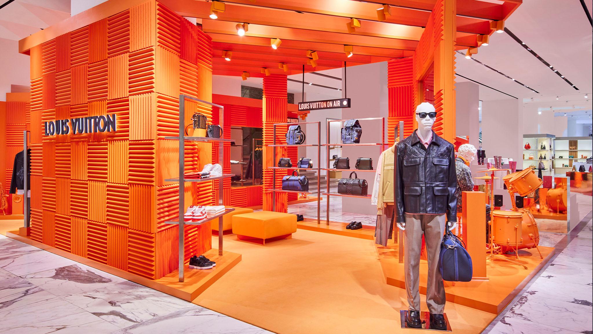 Louis Vuitton Amsterdam 2 Bijenkorf Store in Amsterdam, Netherlands | LOUIS  VUITTON