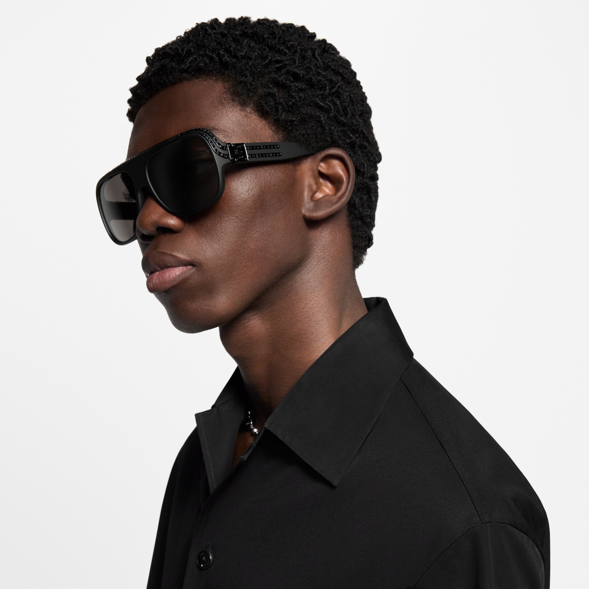 Men - 1.0 Millionaires Sunglasses S00 Men Accessories Sunglasses | LOUIS VUITTON (Product zoom)