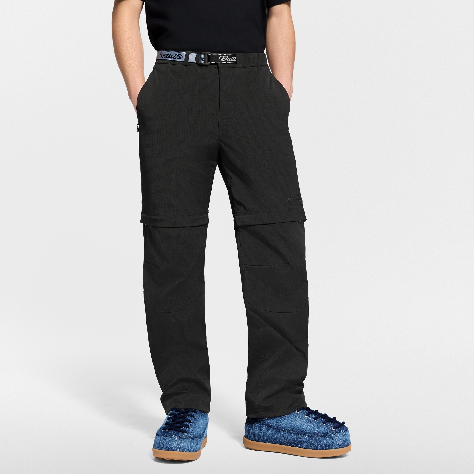 Men - 2-In-1 Convertible Technical Ripstop Trousers  Men Ready-to-Wear Trousers | LOUIS VUITTON (Product zoom)