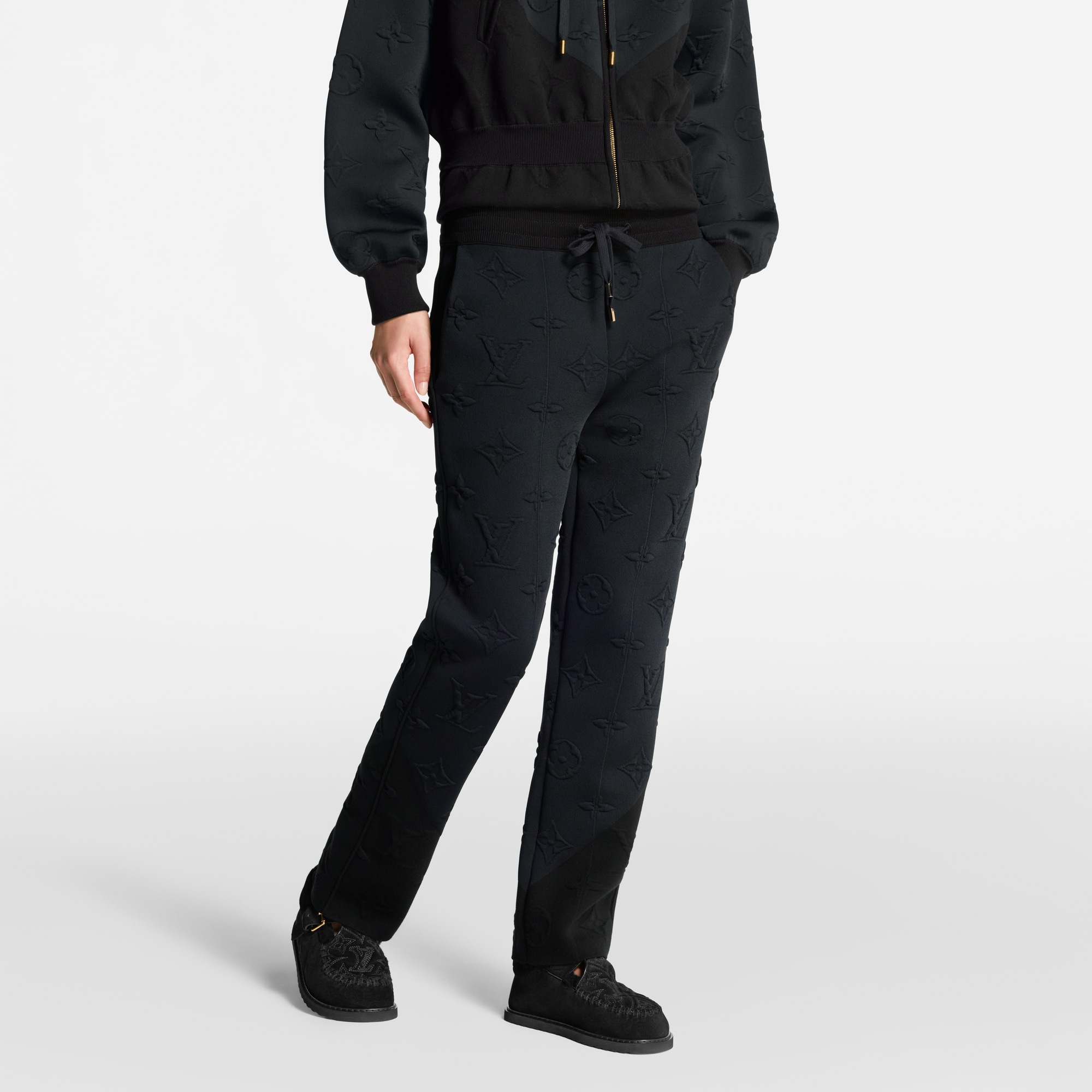 Women - 3D Monogram Jogging Trousers  Women Ready-to-Wear Trousers | LOUIS VUITTON (Product zoom)