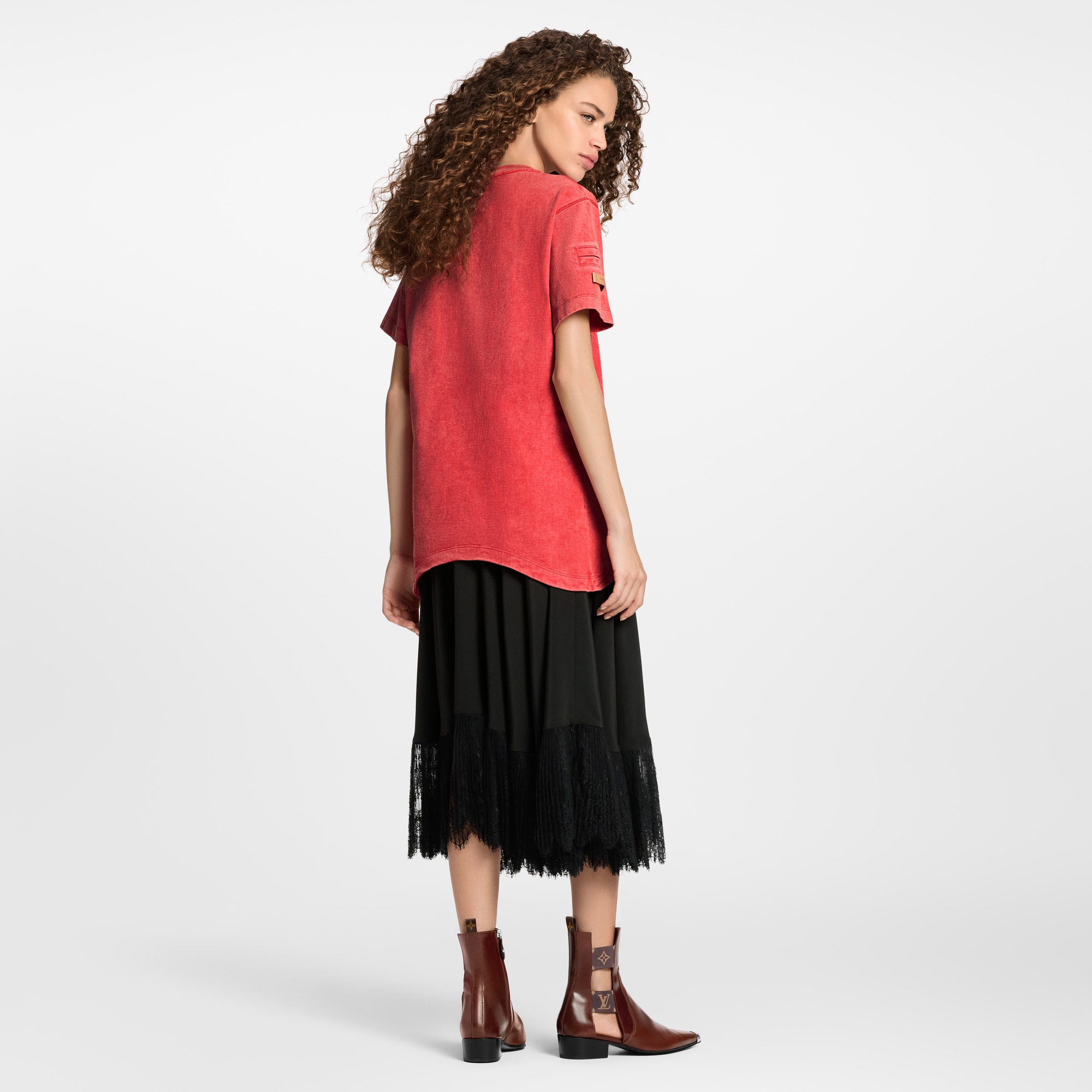 Women - Bead Accent Curve Hem T-Shirt  Women Ready-to-Wear Tops | LOUIS VUITTON (Product zoom)