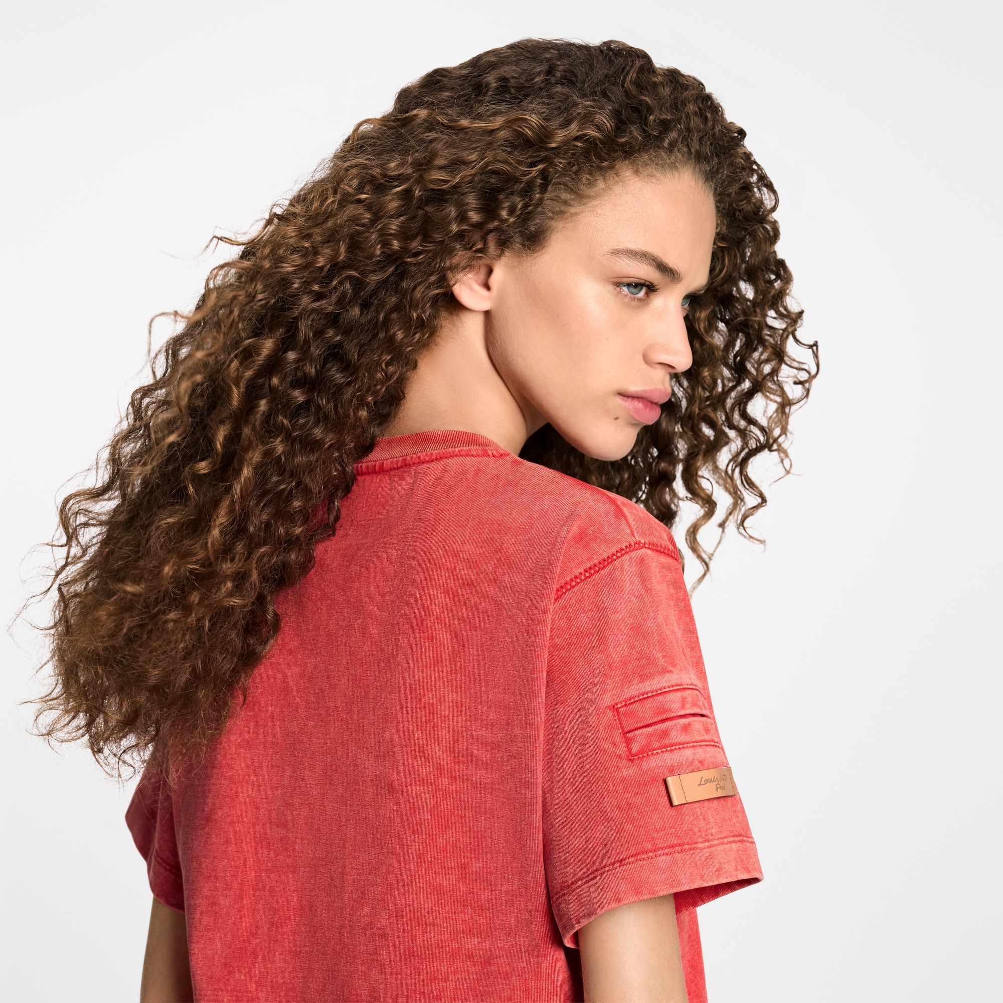 Women - Bead Accent Curve Hem T-Shirt  Women Ready-to-Wear Tops | LOUIS VUITTON (Product zoom)