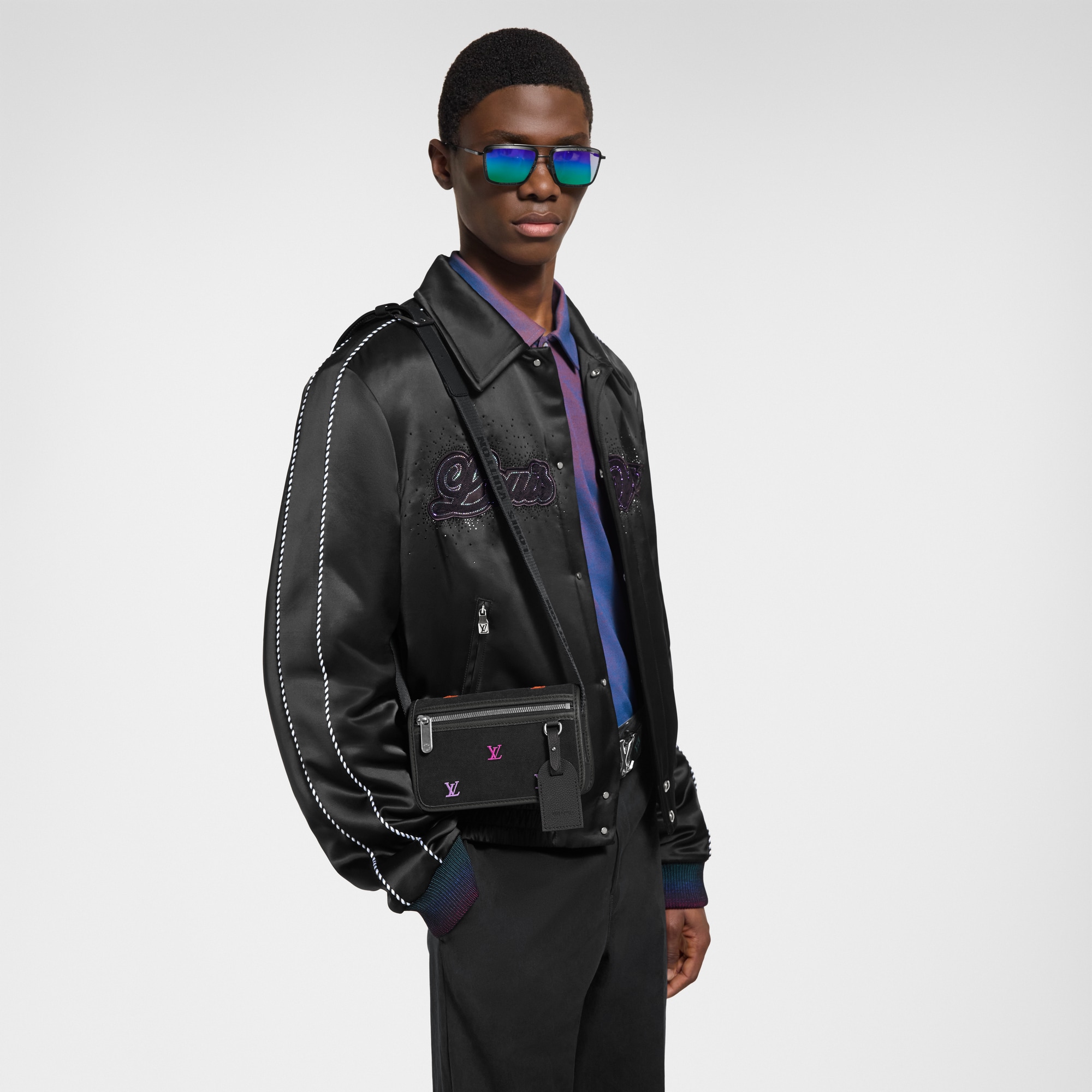 Men - Bosphore Wearable Wallet Monogram Other Men Wallets and Small Leather Goods Mini Bags | LOUIS VUITTON (Product zoom)