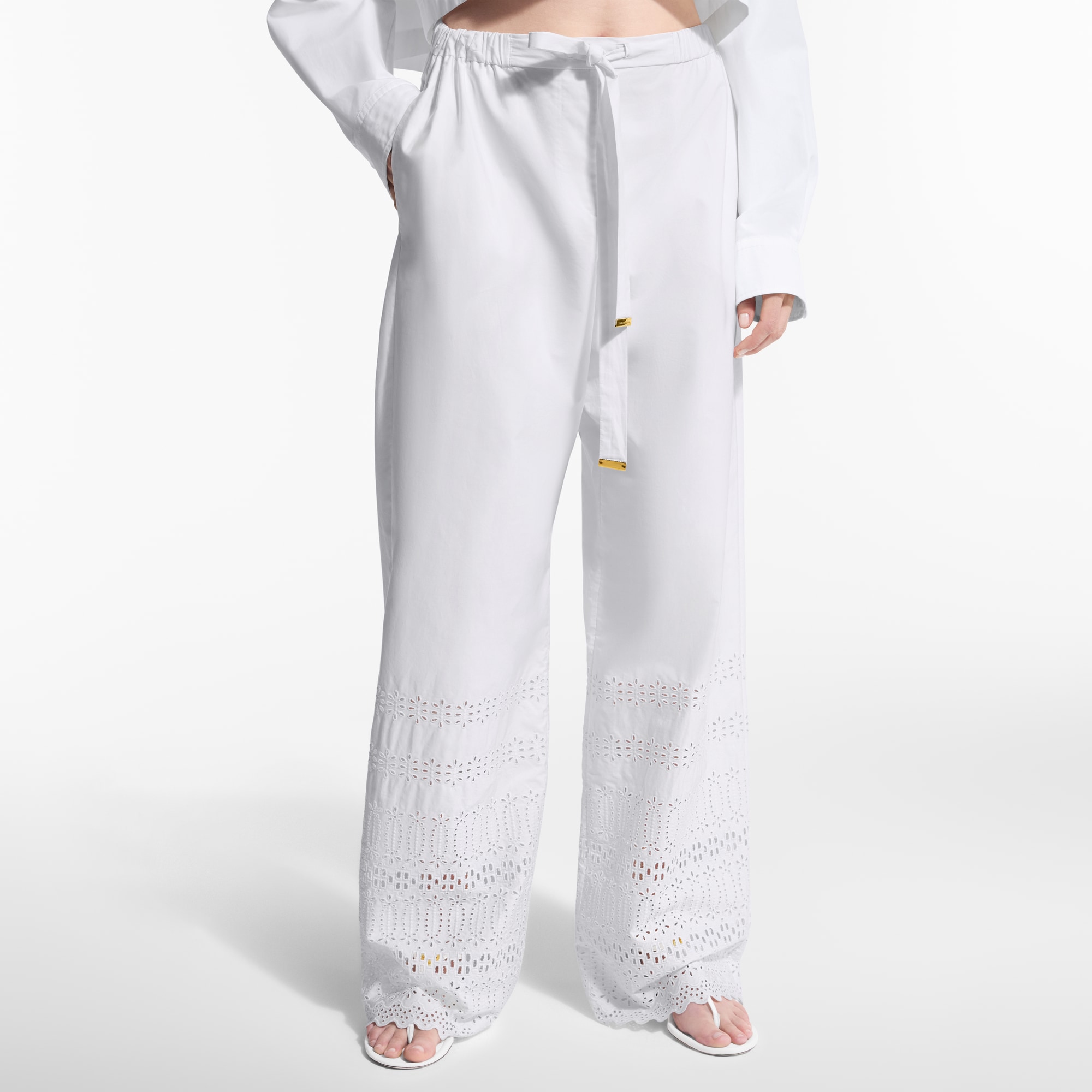 Women - Broderie Anglaise Pyjama Bottoms  Women Ready-to-Wear Trousers | LOUIS VUITTON (Product zoom)