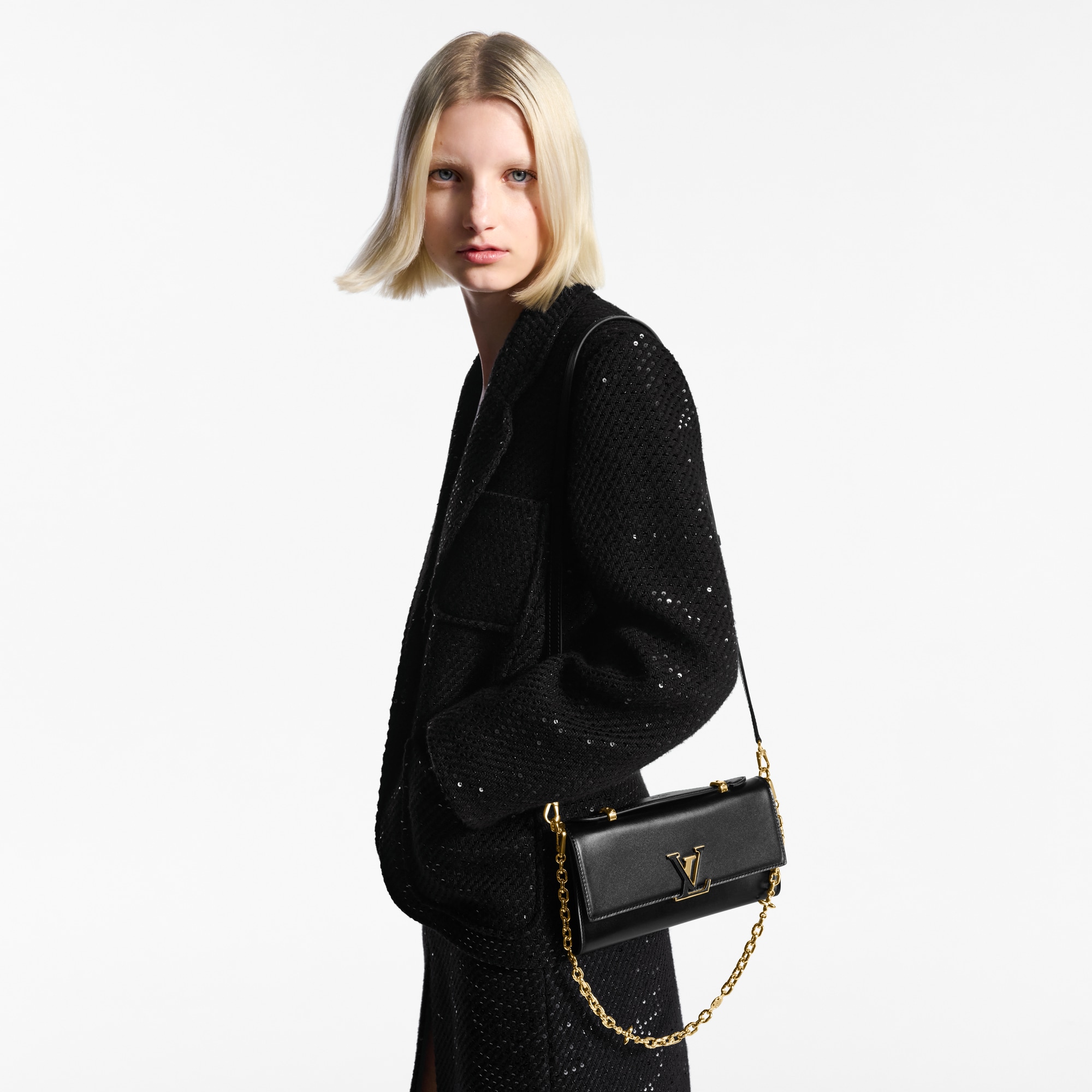 Women - Capucines Wallet on Chain Capucines Women Wallets and Small Leather Goods Wallets on Chain and Mini Bags | LOUIS VUITTON (Product zoom)