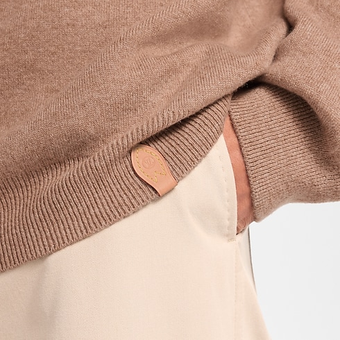 Men - Cashmere Hoodie With VVN Signature Men Ready-to-Wear Knitwear and Sweatshirts | LOUIS VUITTON (Product zoom)
