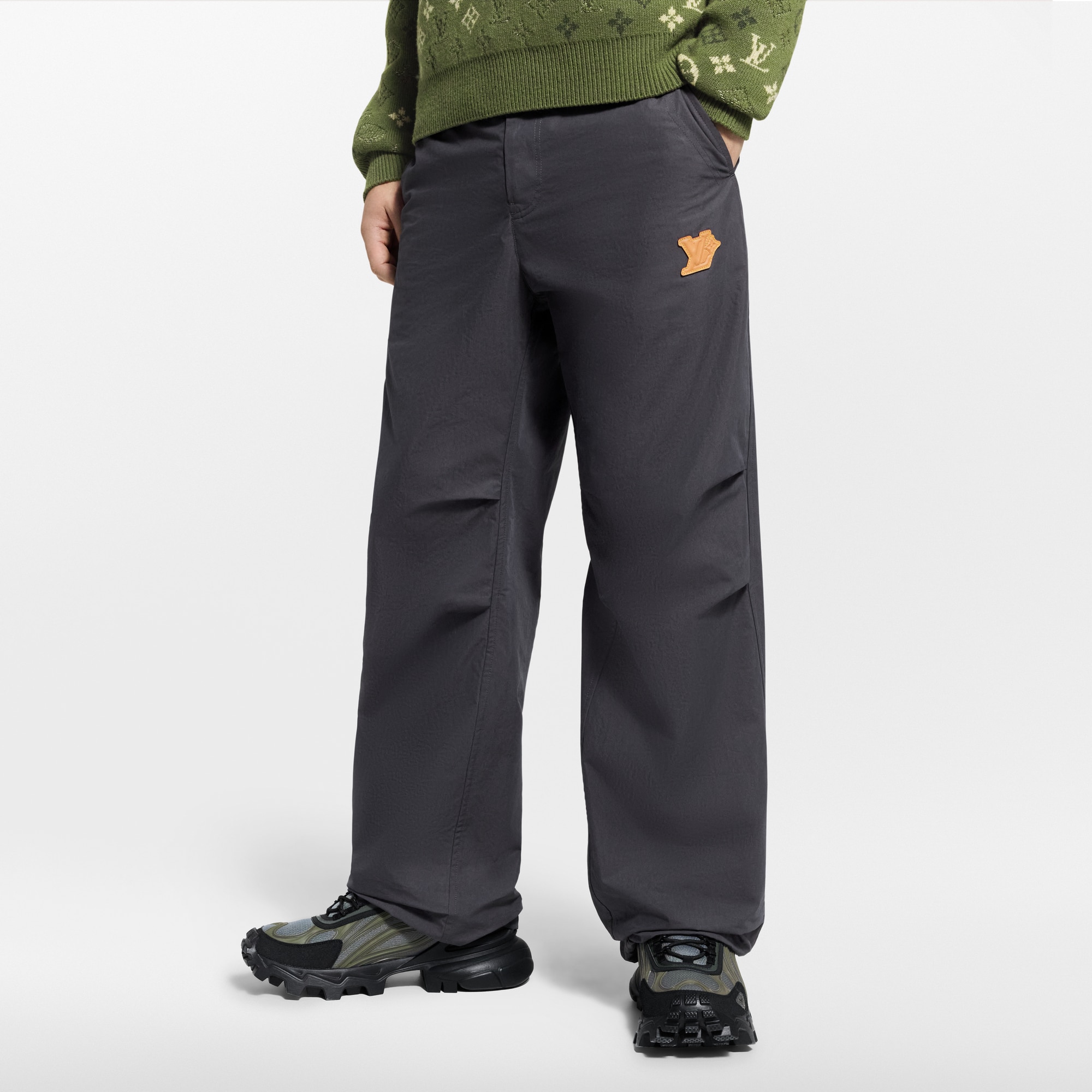 Men - Casual Outdoor Trousers  Men Ready-to-Wear Trousers | LOUIS VUITTON (Product zoom)