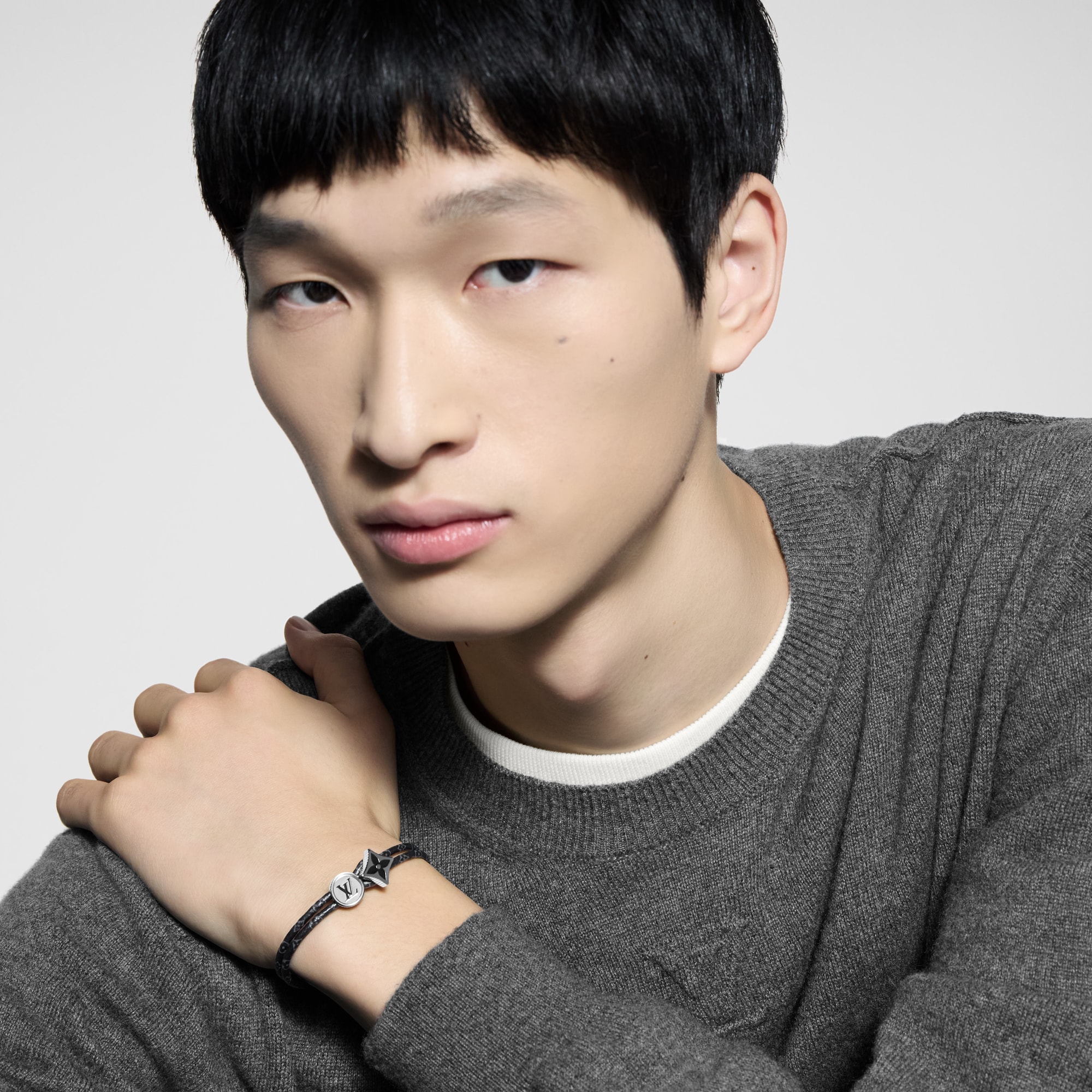 Men - Catch It Bracelet Monogram Eclipse Canvas Men Fashion Jewellery All Fashion Jewellery | LOUIS VUITTON (Product zoom)