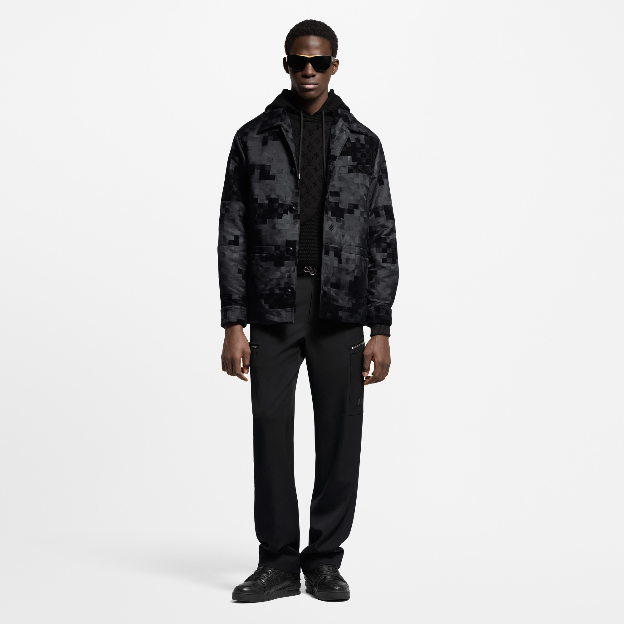 Men - Chic Graphic Overshirt  Men Ready-to-Wear Outerwear and Coats | LOUIS VUITTON (Product zoom)