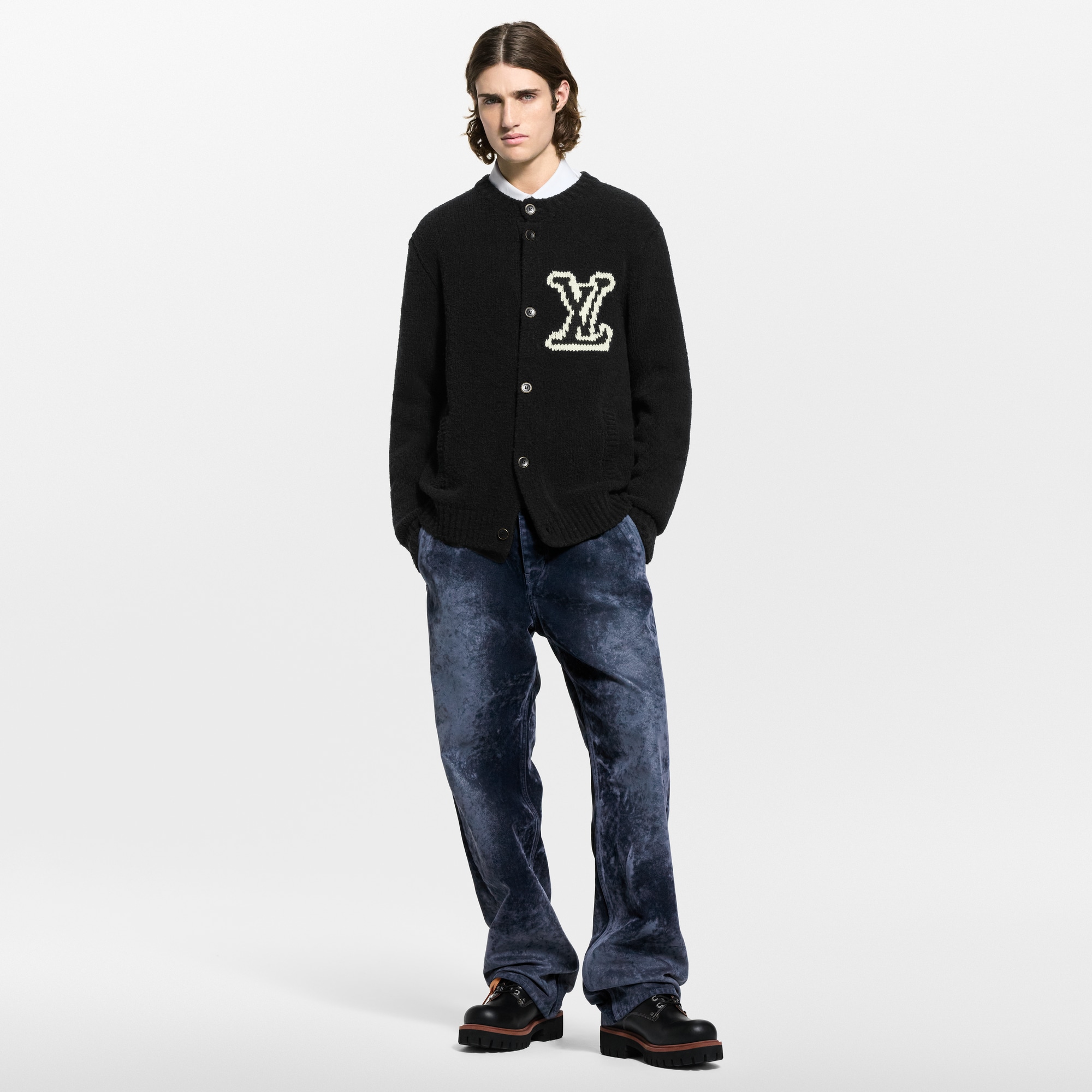 Men - Chunky Intarsia Signature Cardigan  Men Ready-to-Wear All Ready-to-Wear | LOUIS VUITTON (Product zoom)