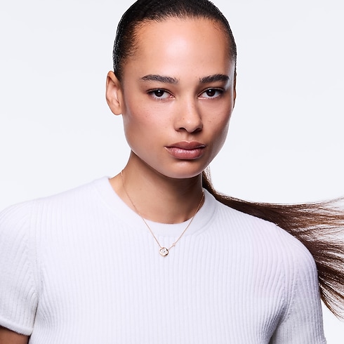 Jewellery - Color Blossom BB Sun Pendant, Pink Gold, White Mother-of-Pearl and Diamond Jewellery Categories Necklaces and Pendants | LOUIS VUITTON (Product zoom)