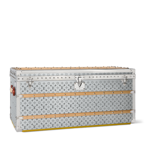 Courrier Lozine 110 Trunk side view