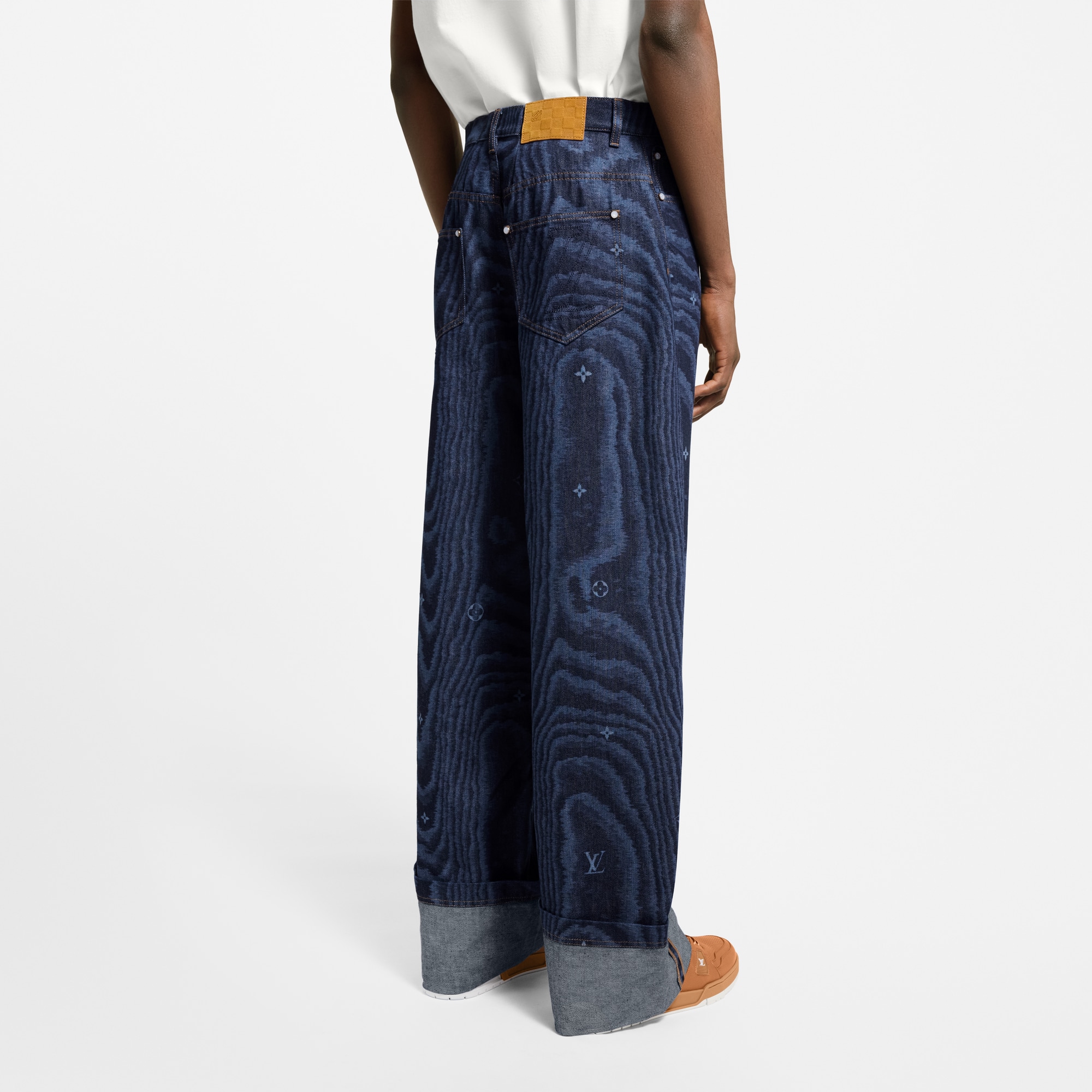Men - Cuffed Denim Skate Trousers  Men Ready-to-Wear Denim Collection | LOUIS VUITTON (Product zoom)