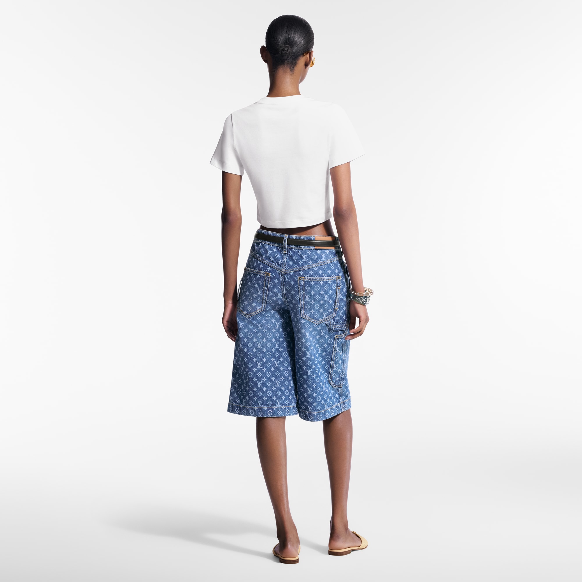 Women - Cursive Signature Crop Top  Women Ready-to-Wear Tops | LOUIS VUITTON (Product zoom)