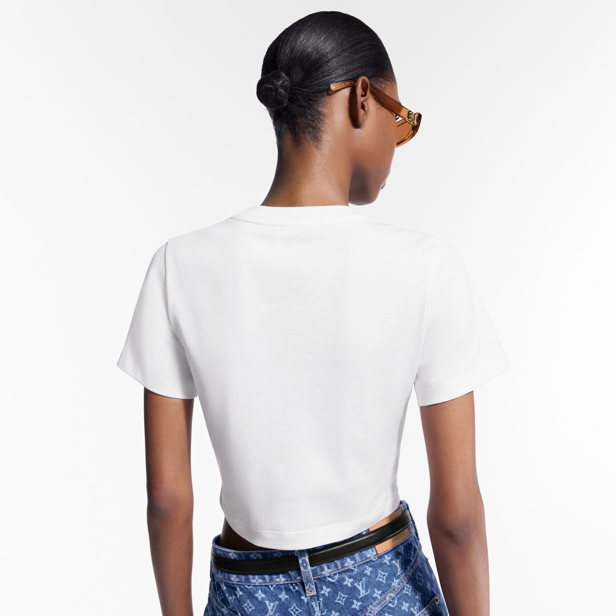 Women - Cursive Signature Crop Top  Women Ready-to-Wear Tops | LOUIS VUITTON (Product zoom)
