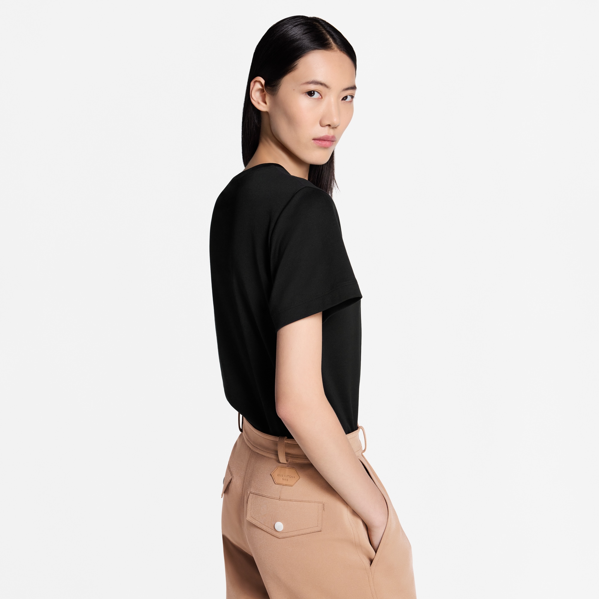 Women - Cursive Signature T-Shirt  Women Ready-to-Wear Tops | LOUIS VUITTON (Product zoom)