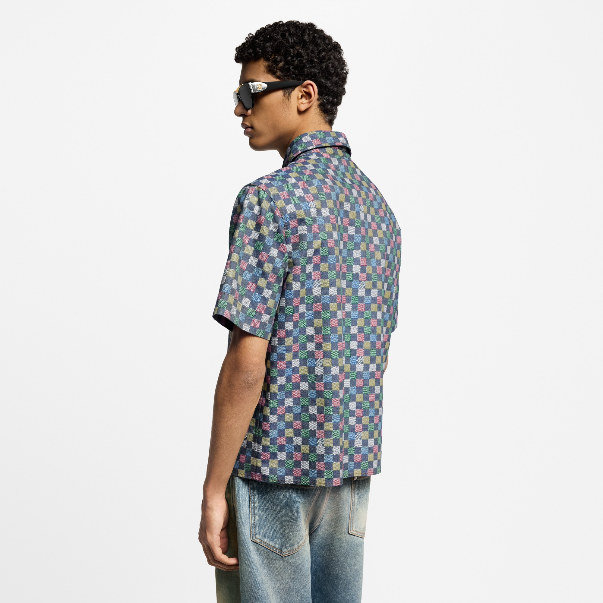 Men - Damier Chambray Short-Sleeved Shirt  Men Ready-to-Wear Shirts | LOUIS VUITTON (Product zoom)