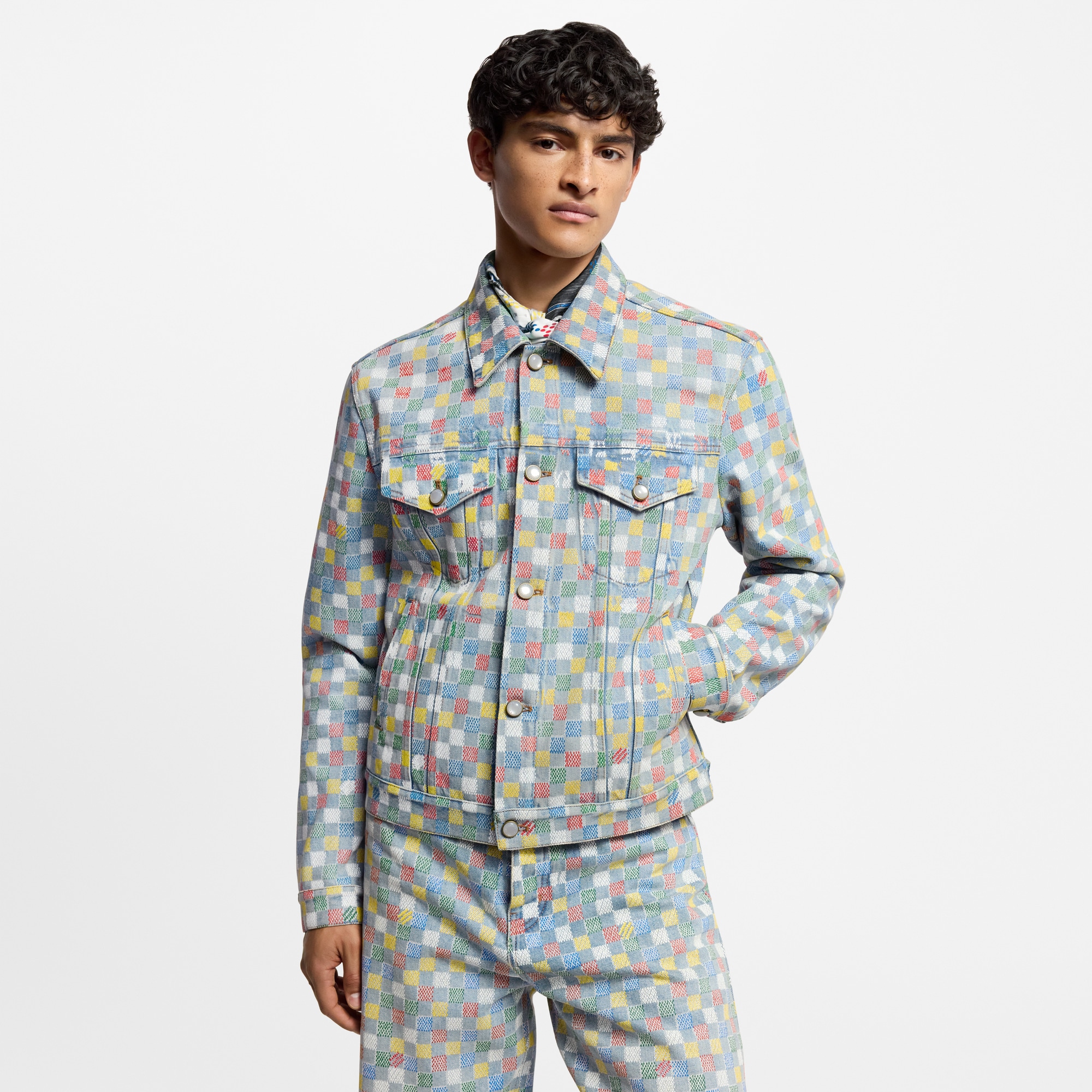 Men - Damier Denim Trucker Jacket  Men Ready-to-Wear Outerwear and Coats | LOUIS VUITTON (Product zoom)