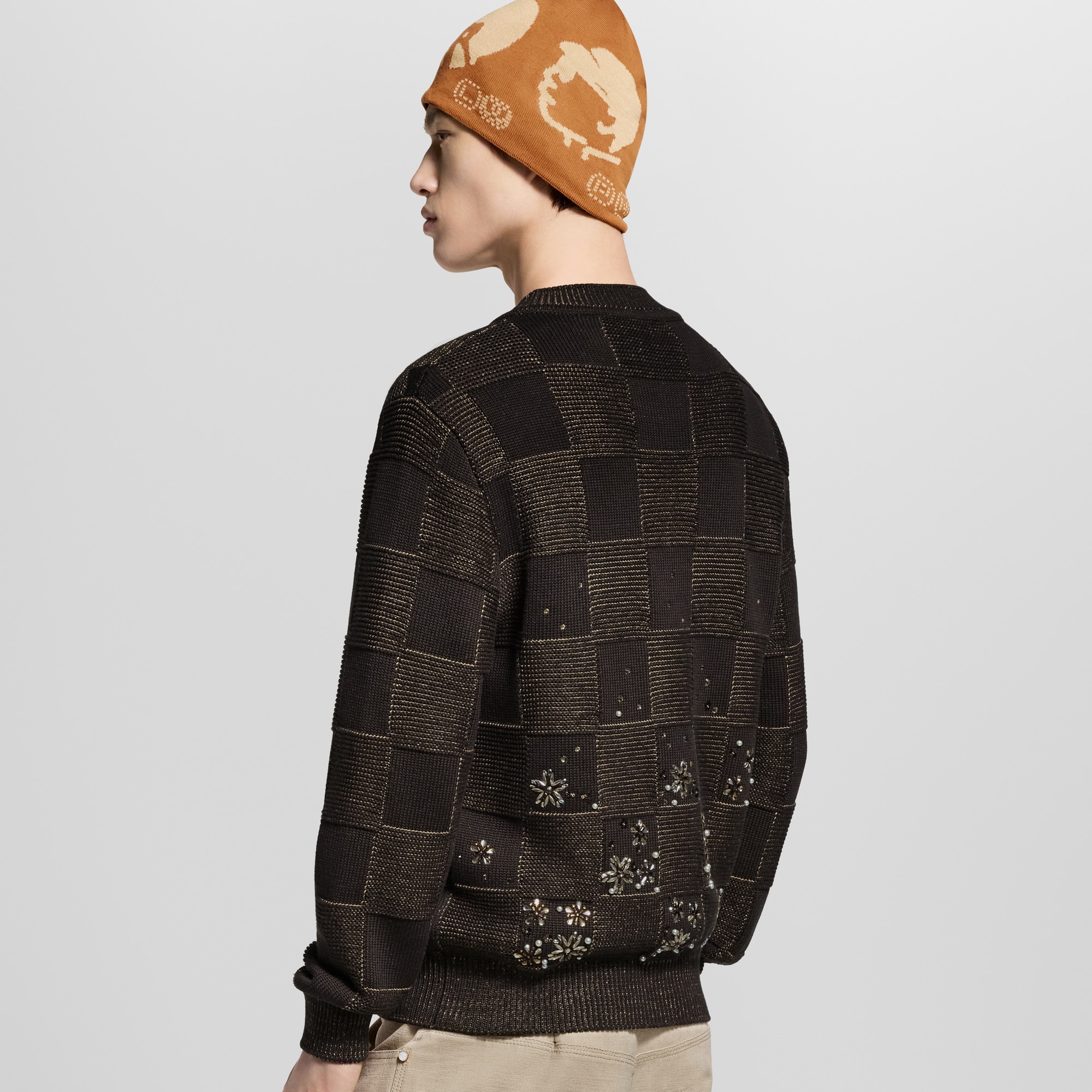 Men - Damier Embroidered Long-Sleeved Crewneck  Men Ready-to-Wear All Ready-to-Wear | LOUIS VUITTON (Product zoom)