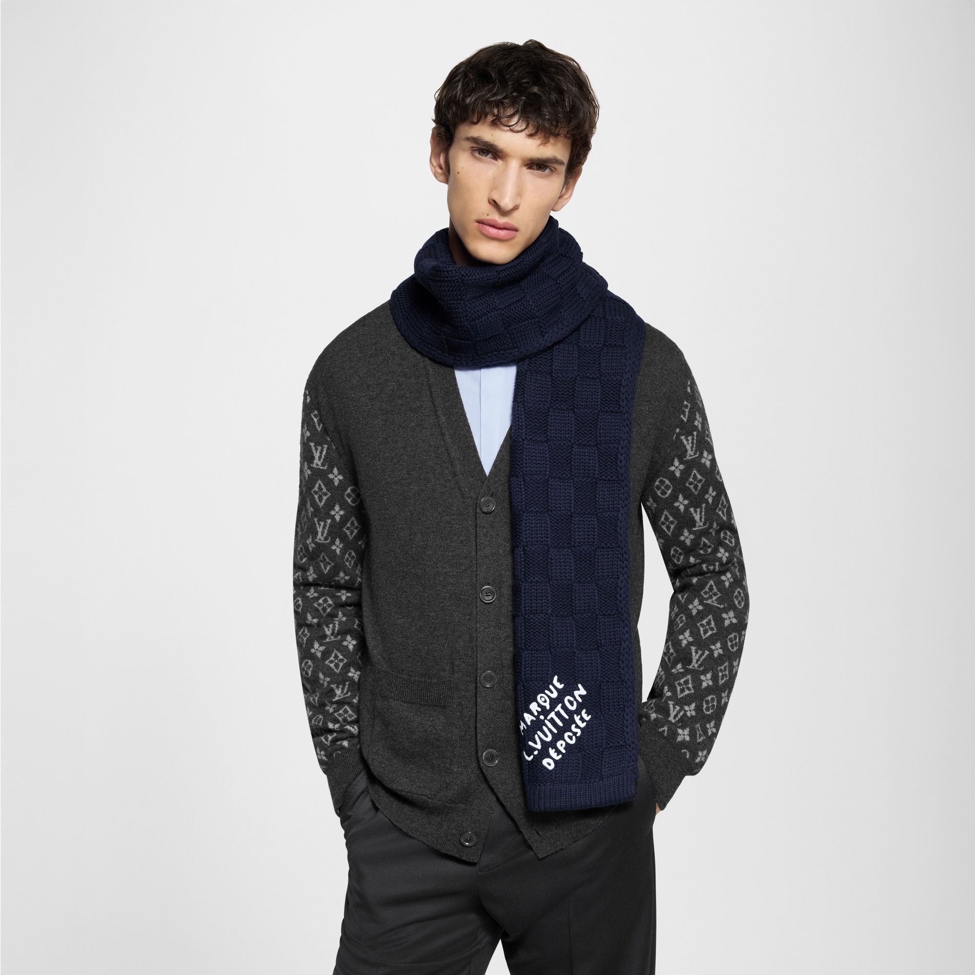 Men - Damier Snug Scarf S00 Men Accessories Scarves | LOUIS VUITTON (Product zoom)