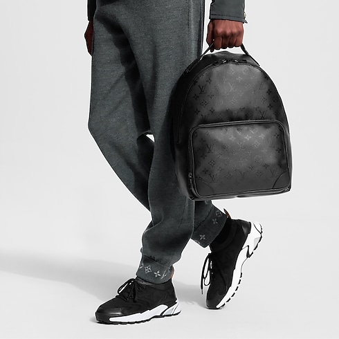 Bags and Small Leather Goods - Discovery Cargo Backpack G72 Bags and Small Leather Goods Men's Bags New In | LOUIS VUITTON (Product zoom)