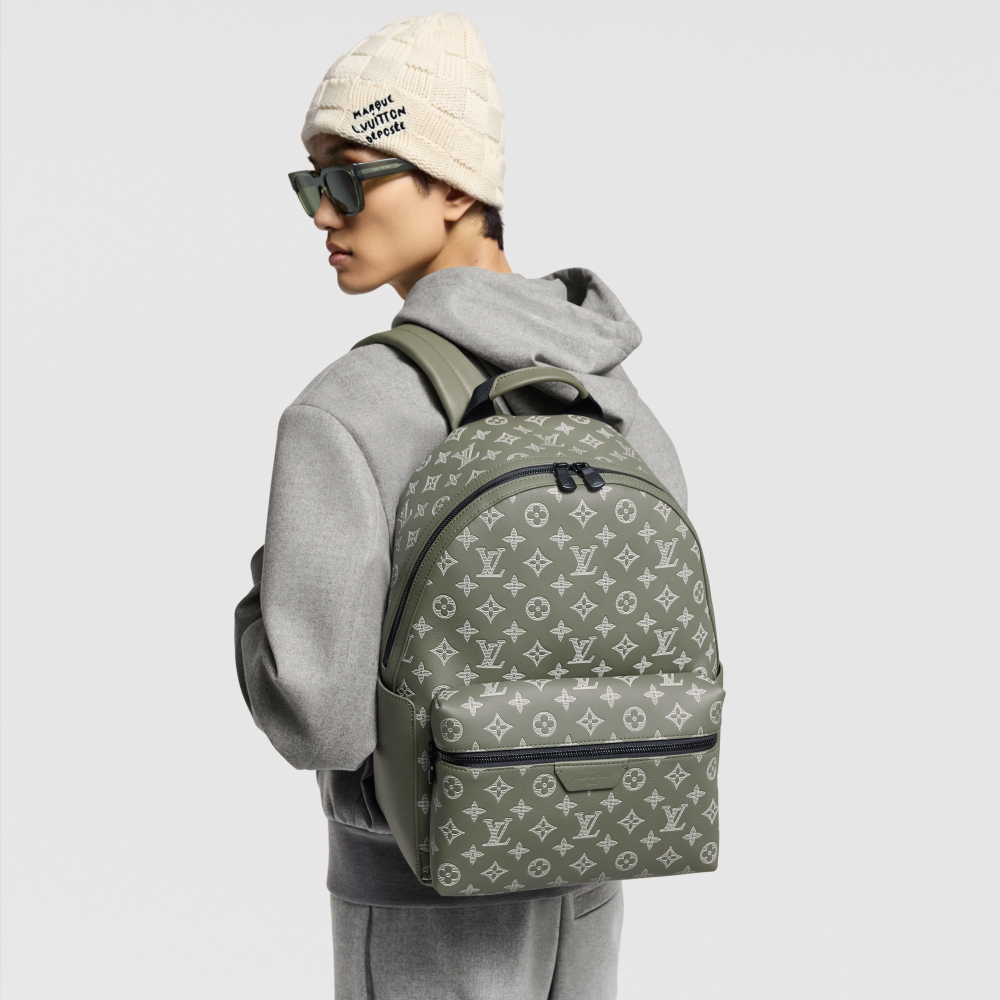 Men - Discovery PM Backpack Monogram Shadow Leather Men Bags All Bags | LOUIS VUITTON (Product zoom)