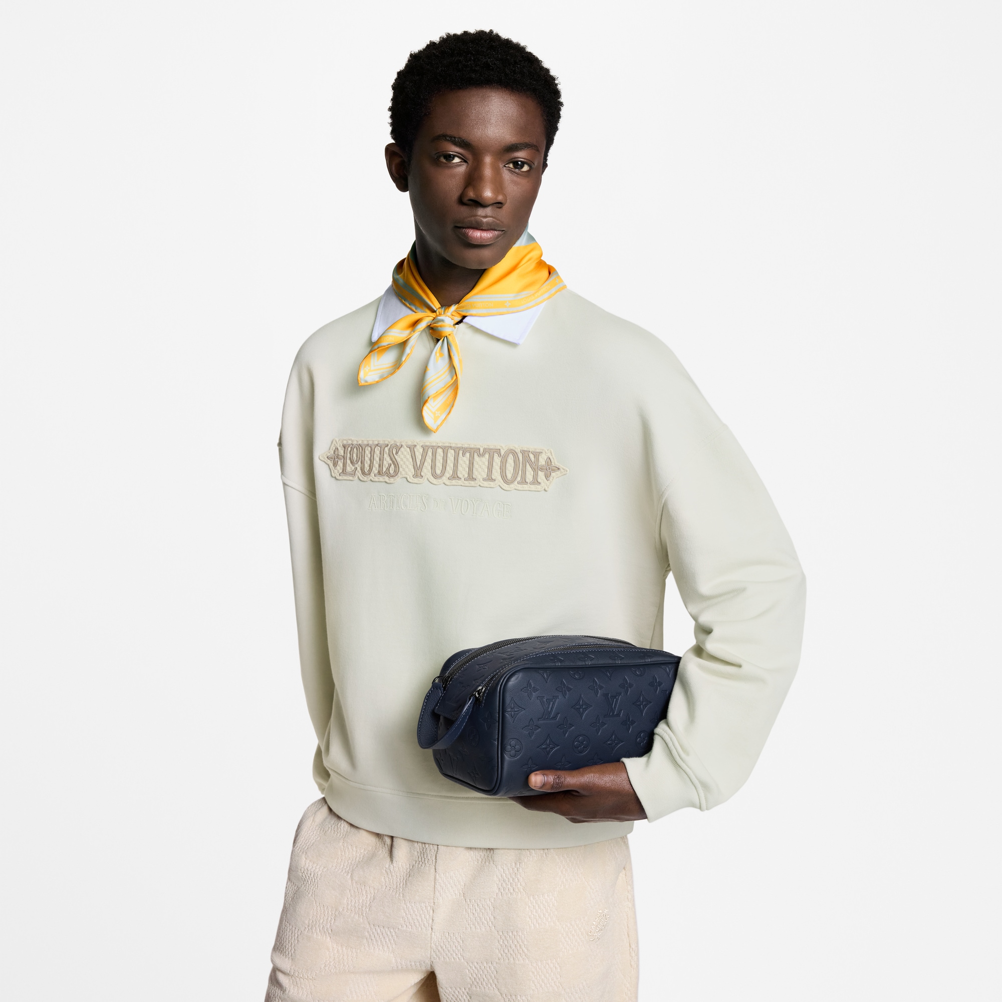 Men - Dopp Kit Toiletry Bag Monogram Shadow Men Travel Travel Accessories and Organisers | LOUIS VUITTON (Product zoom)