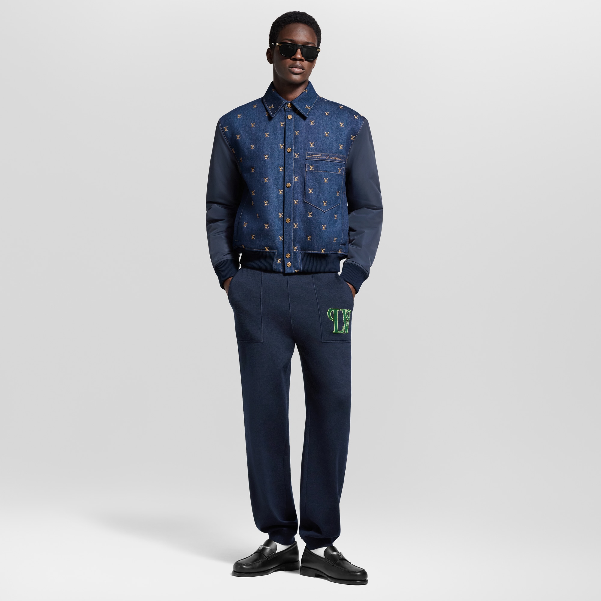 Men - Double Face Jogging Trousers  Men Ready-to-Wear Trousers | LOUIS VUITTON (Product zoom)