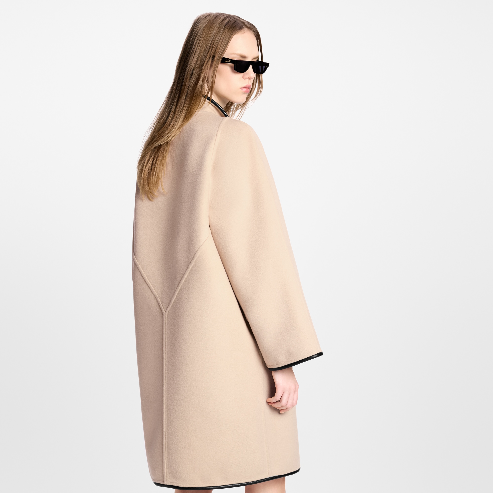 Women - Double Face Long Clip Front Coat  Women Ready-to-Wear Coats and Jackets | LOUIS VUITTON (Product zoom)