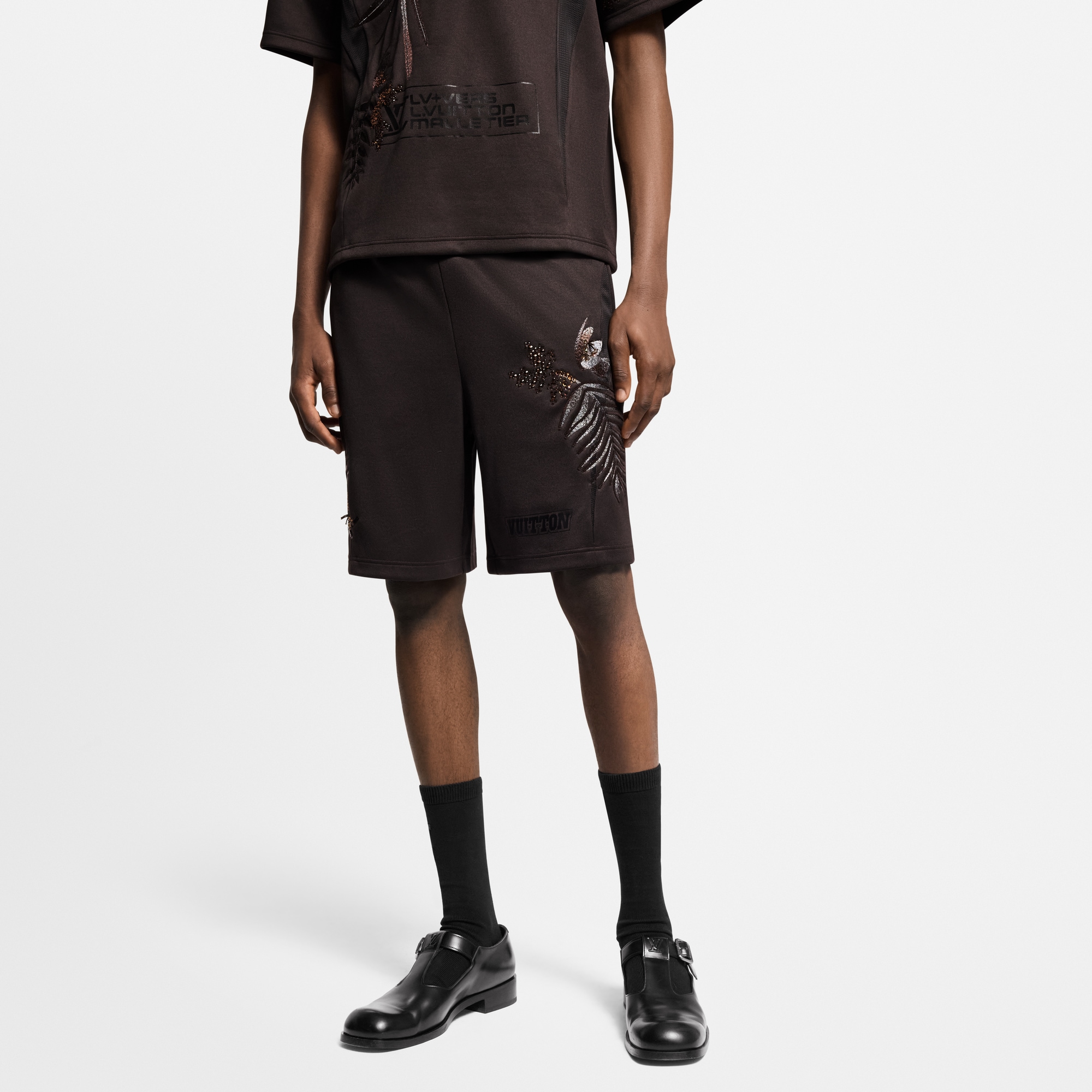 Men - Embellished Jersey Shorts  Men Ready-to-Wear All Ready-to-Wear | LOUIS VUITTON (Product zoom)