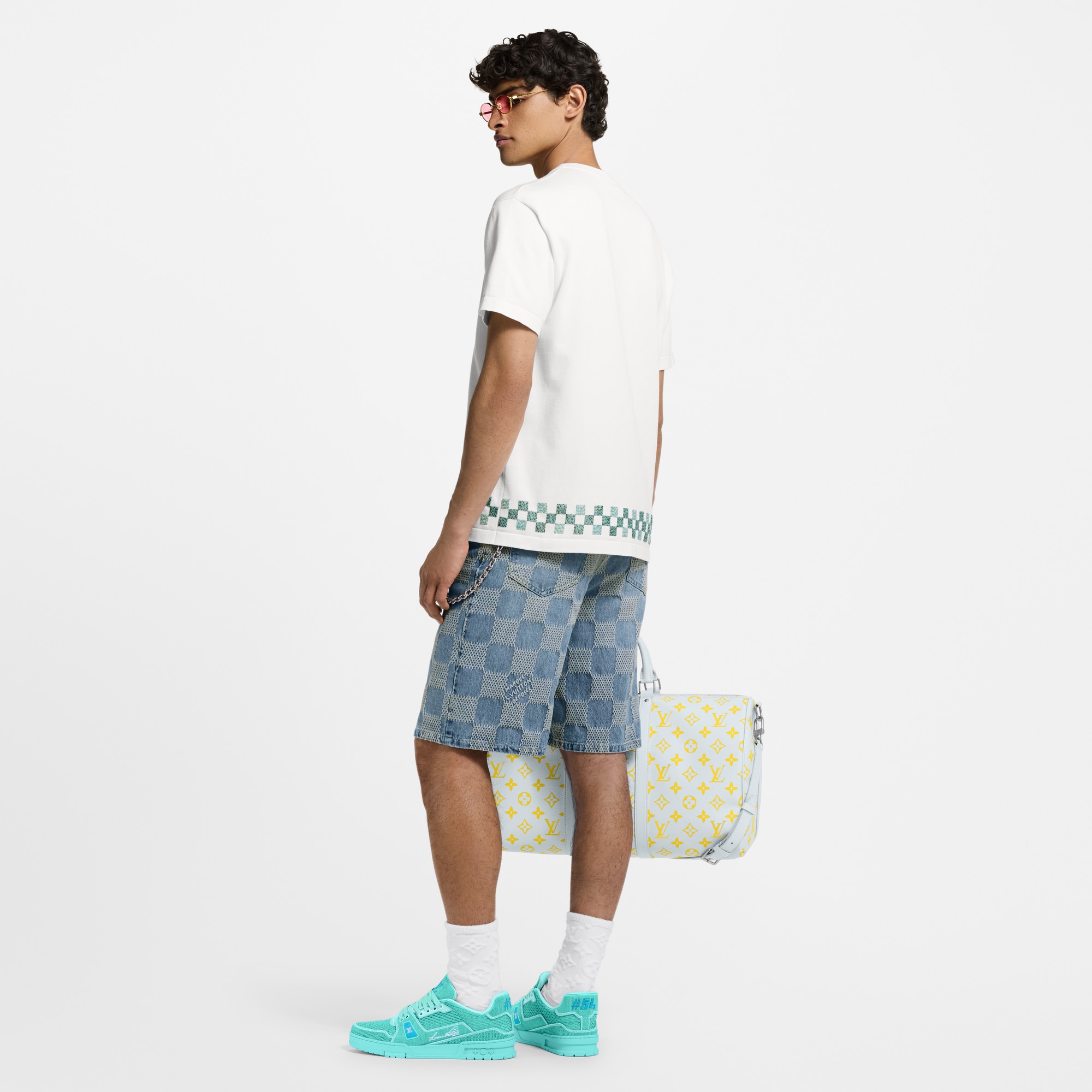 Men - Embellished Short-Sleeved Crewneck  Men Ready-to-Wear Knitwear and Sweatshirts | LOUIS VUITTON (Product zoom)