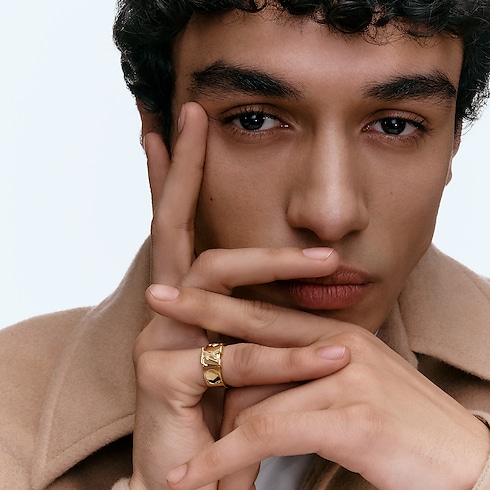 Jewellery - Empreinte Large Ring, Yellow Gold Jewellery Categories All Fine Jewellery | LOUIS VUITTON (Product zoom)