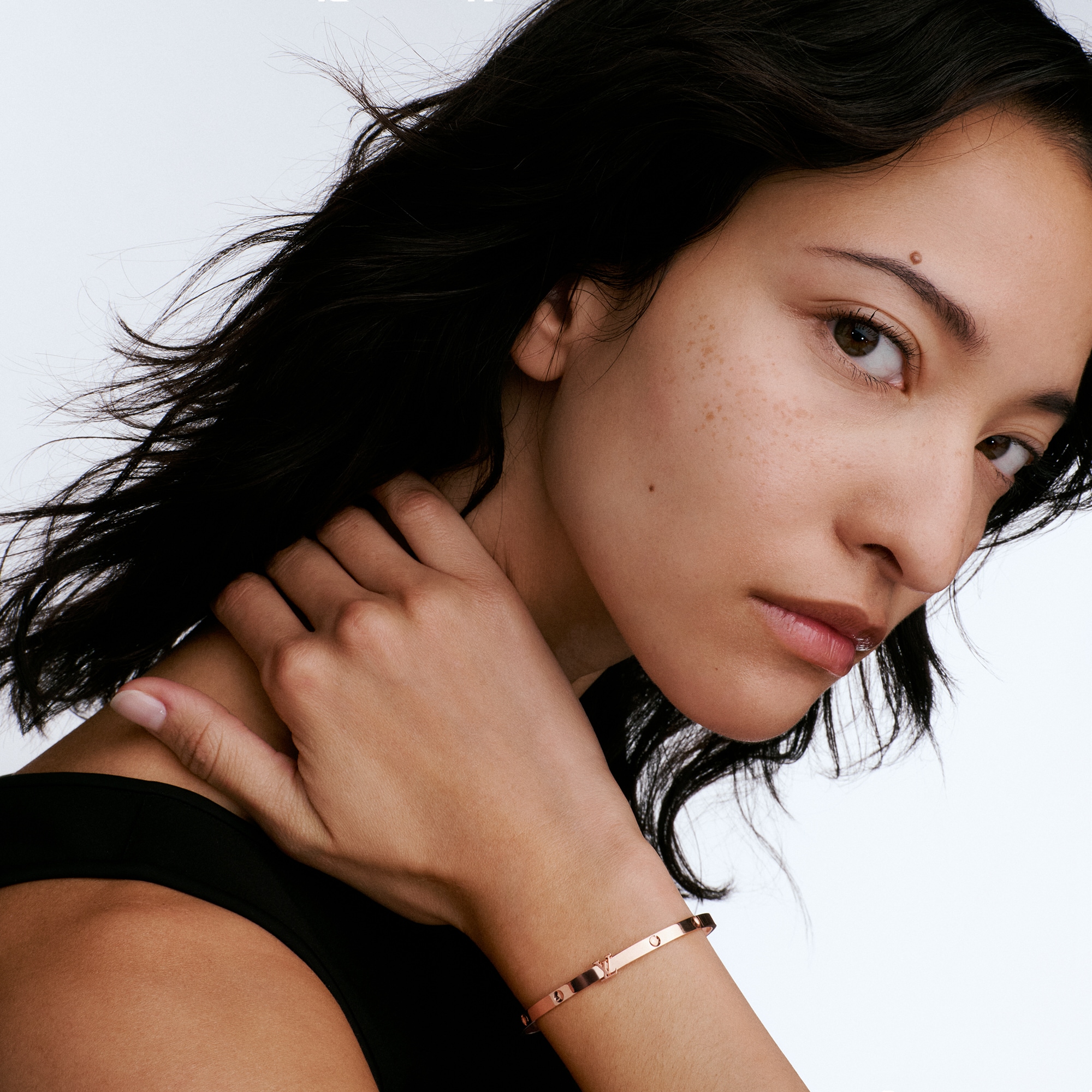 Jewellery - Empreinte Small Bangle, Pink Gold  Jewellery Categories Bracelets | LOUIS VUITTON (Product zoom)