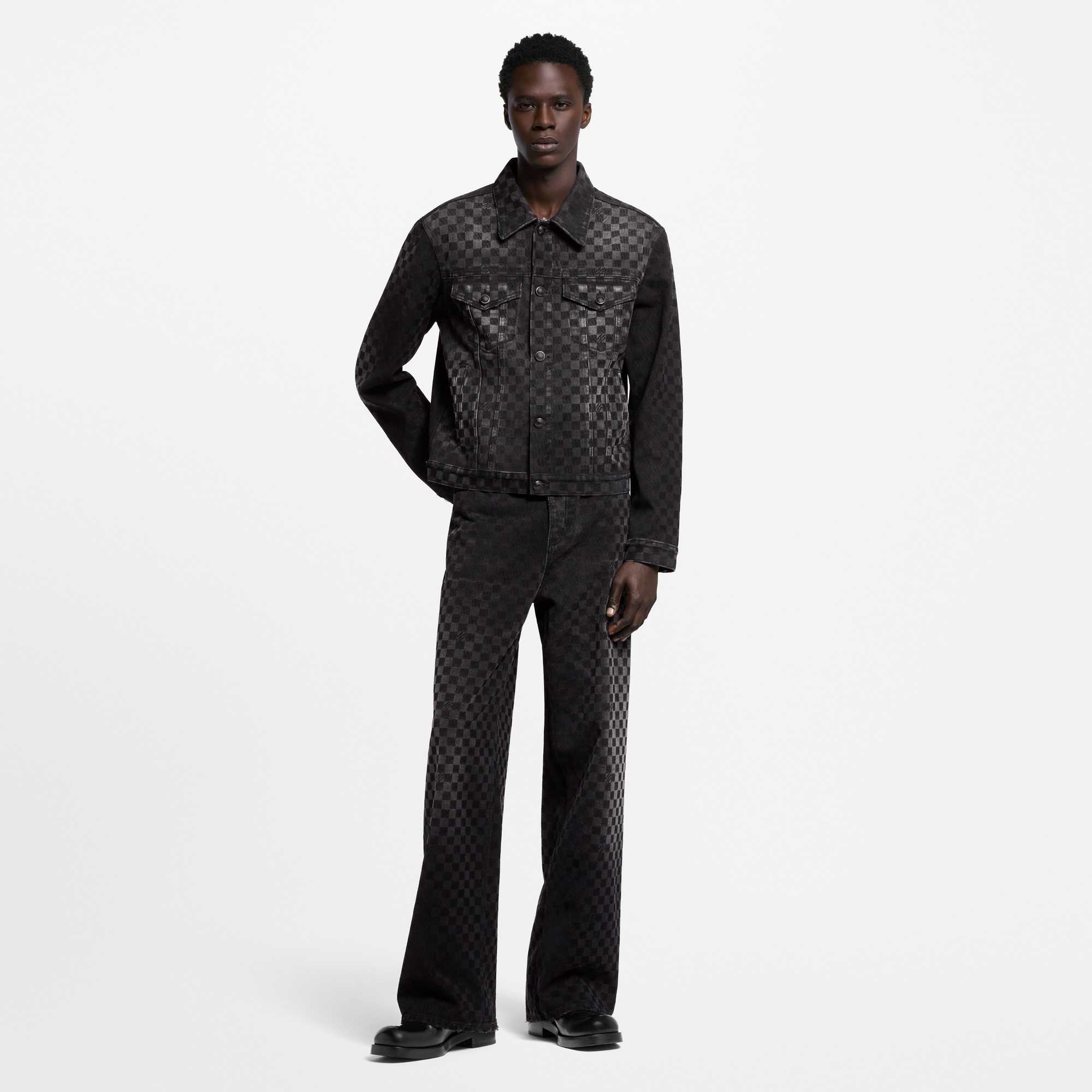 Men - Flocked Damier Denim Trucker Jacket  Men Ready-to-Wear Outerwear and Coats | LOUIS VUITTON (Product zoom)