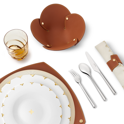 Home, Lifestyle and Library - Flower Crown Set of 2 Dessert Plates Home, Lifestyle and Library Art of Dining } | LOUIS VUITTON (Product zoom)