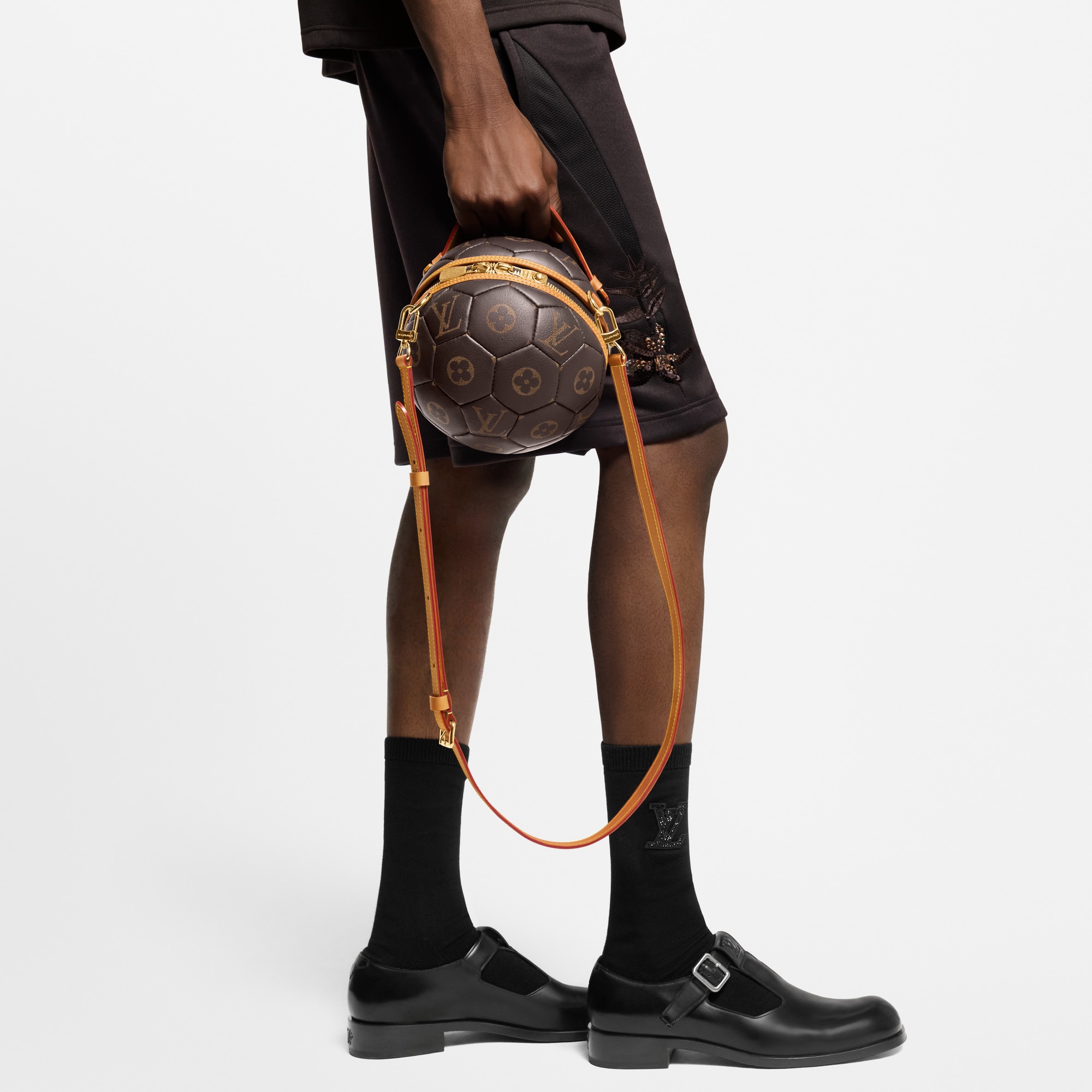 Men - Football Bag autres_cuirs_monogram Men Wallets and Small Leather Goods Mini Bags | LOUIS VUITTON (Product zoom)