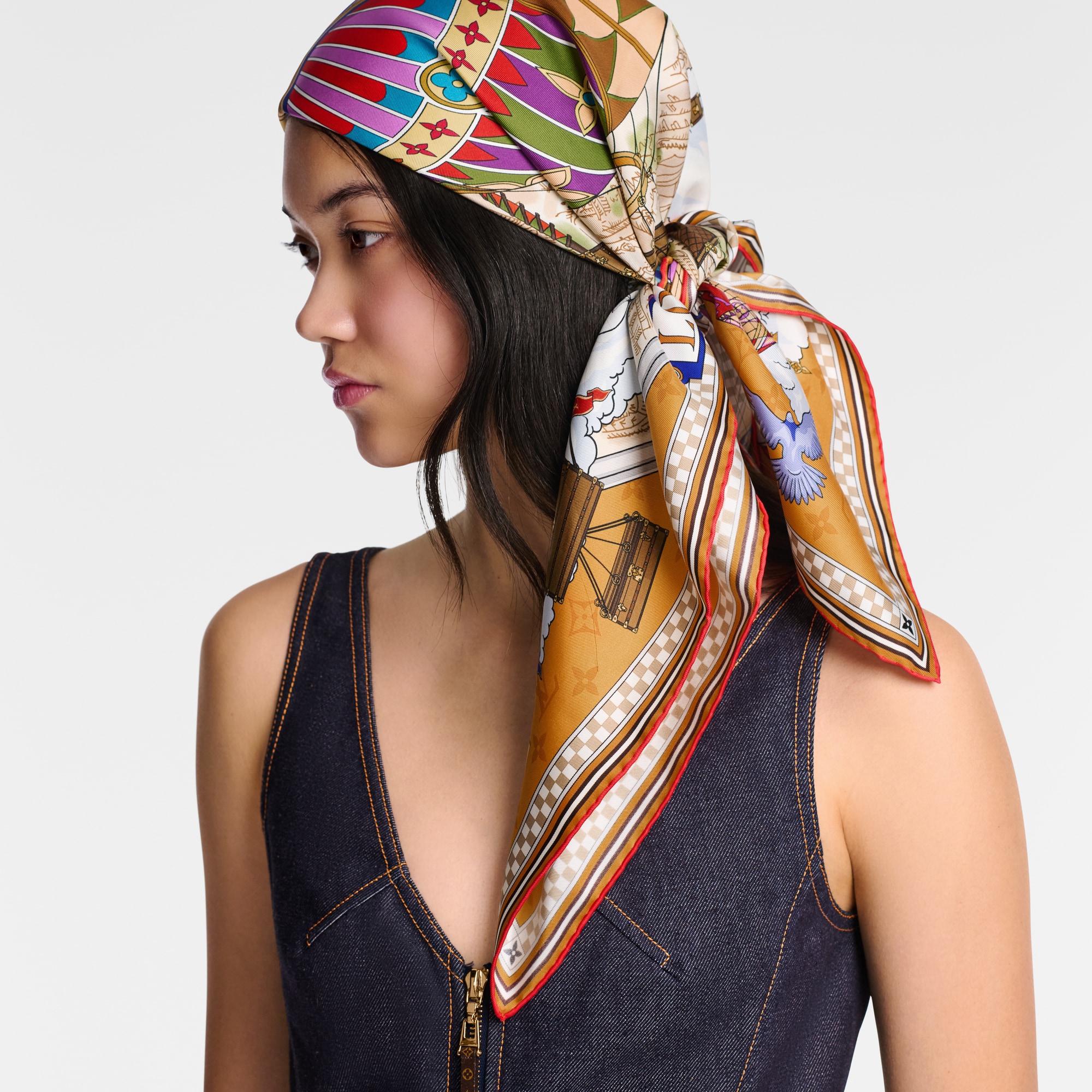 Women - From The Cloud Square 90 S00 Women Accessories Silk Squares and Bandeaux | LOUIS VUITTON (Product zoom)