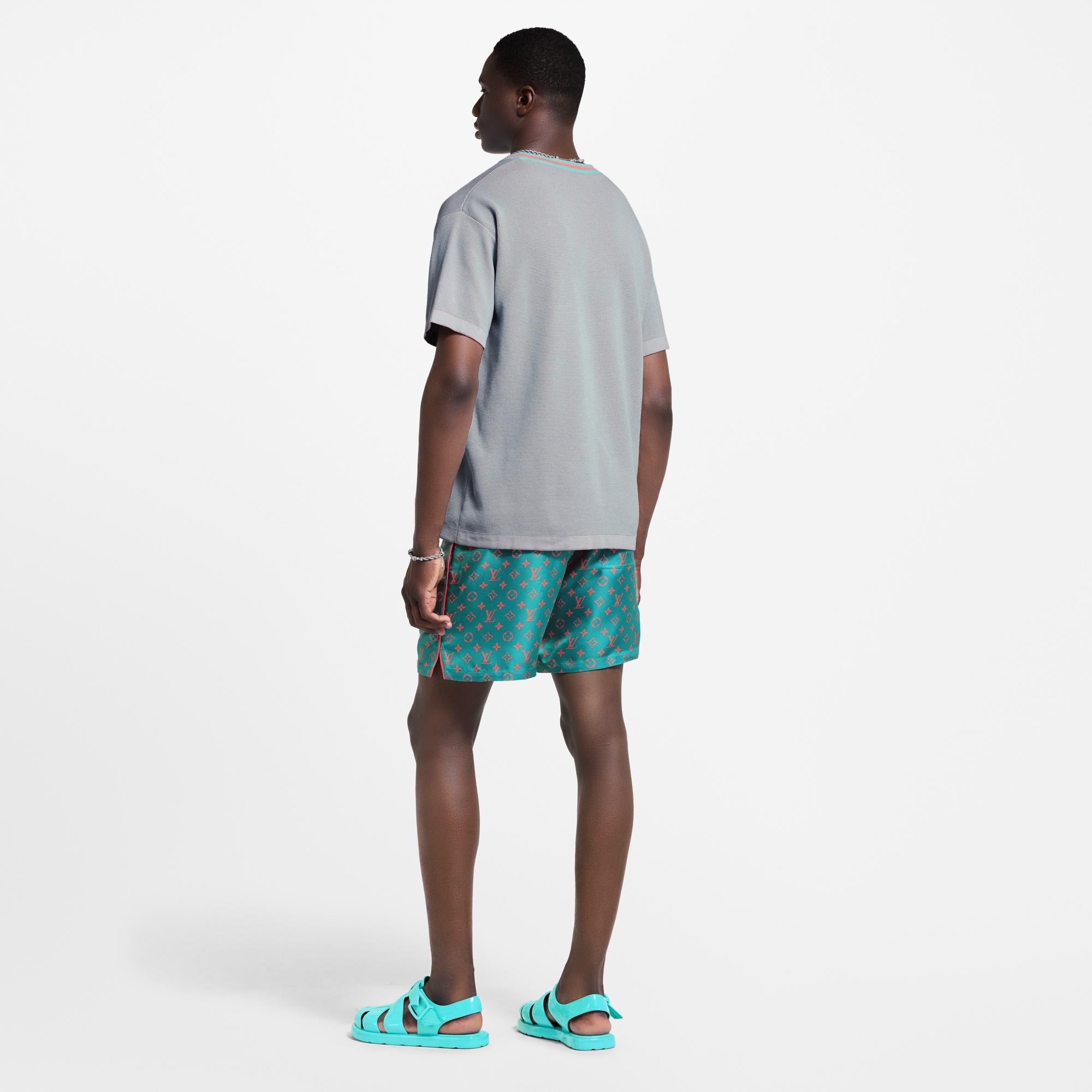 Men - Graphic Short-Sleeved Crewneck  Men Ready-to-Wear Knitwear and Sweatshirts | LOUIS VUITTON (Product zoom)