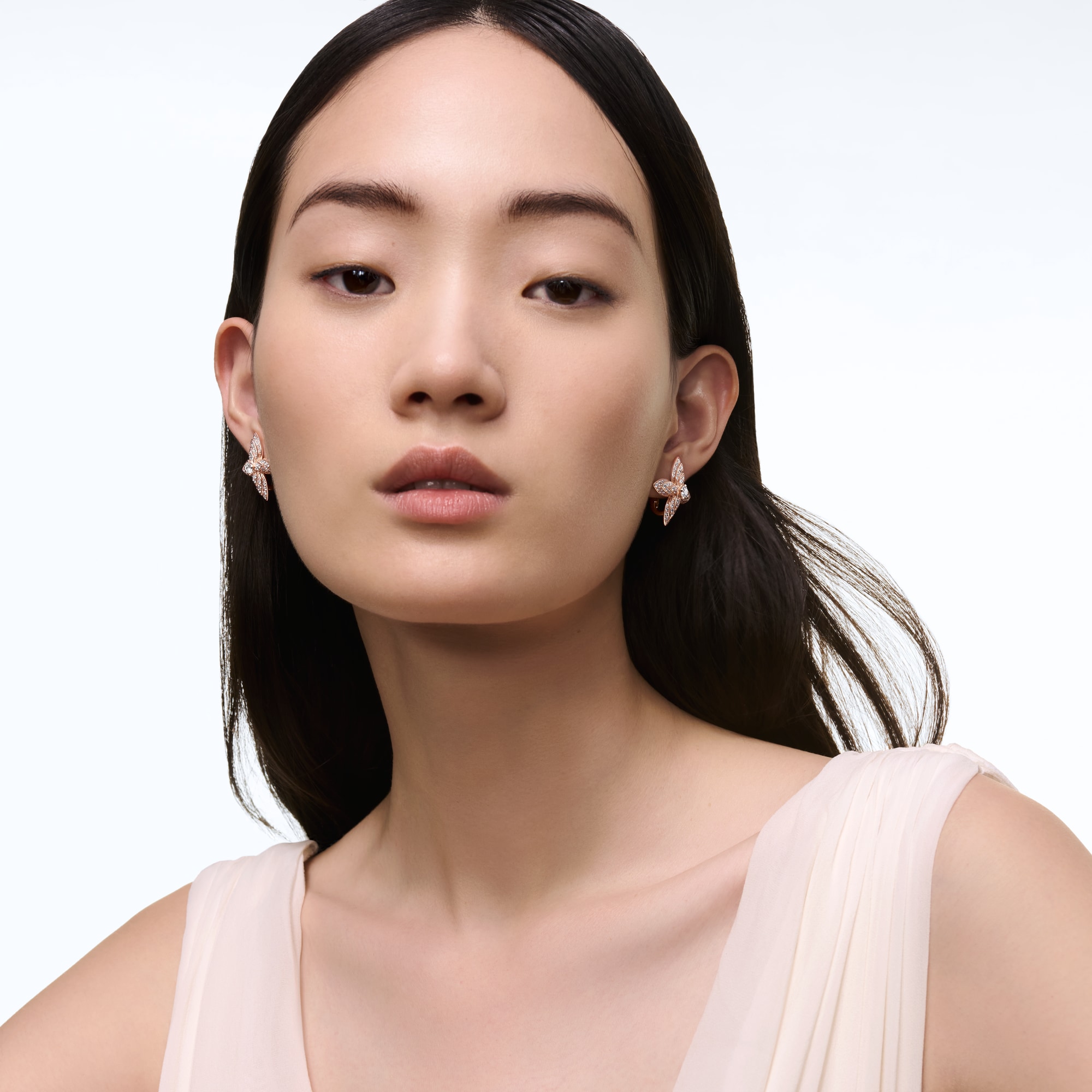 Les Extraordinaires - Idylle Blossom Earrings, Pink Gold and Diamonds  Les Extraordinaires Jewellery Earrings | LOUIS VUITTON (Product zoom)