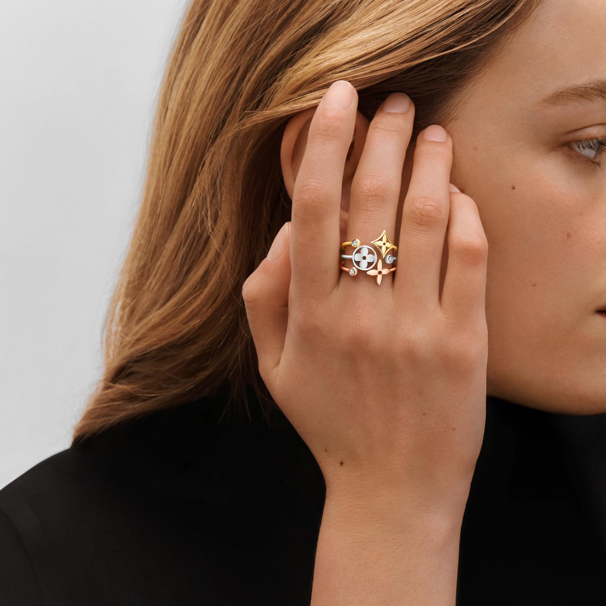 Jewellery - Idylle Blossom Ring, 3 Golds and Diamonds  Jewellery Categories All Fine Jewellery | LOUIS VUITTON (Product zoom)