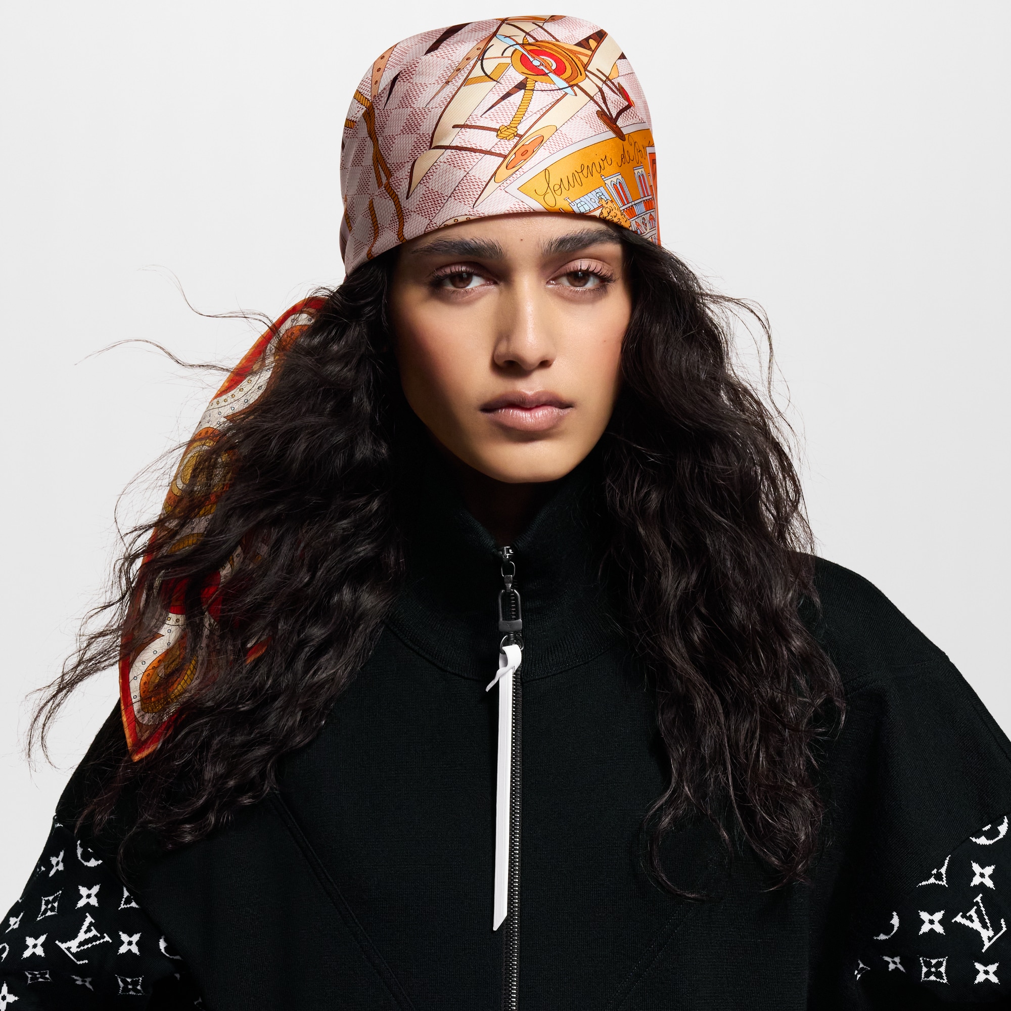 Women - Jeu De Voyage Square 90 S00 Women Accessories Silk Squares and Bandeaux | LOUIS VUITTON (Product zoom)