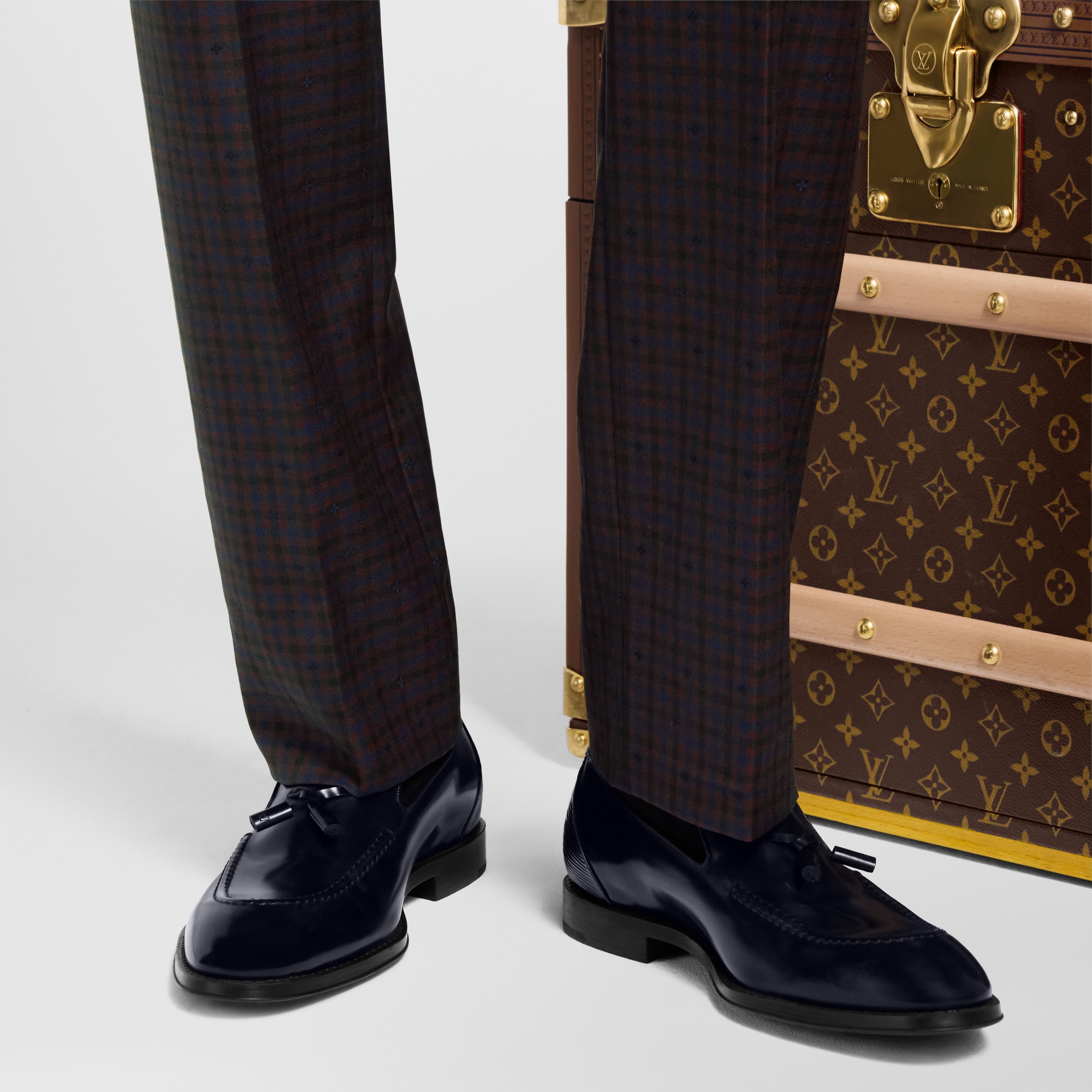 Men - Kensington Loafers  Men Shoes Loafers and Moccasins | LOUIS VUITTON (Product zoom)