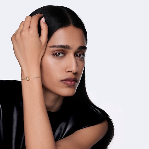 Jewellery - Le Damier de Louis Vuitton Chain Bracelet, Yellow Gold and Diamonds Jewellery Categories Bracelets | LOUIS VUITTON (Product zoom)