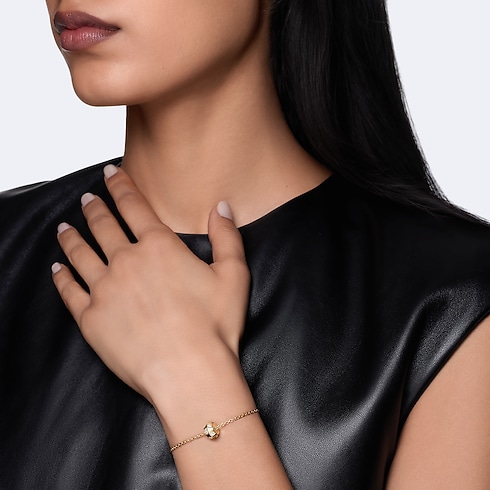 Jewellery - Le Damier de Louis Vuitton Chain Bracelet, Yellow Gold and Diamonds Jewellery Categories Bracelets | LOUIS VUITTON (Product zoom)