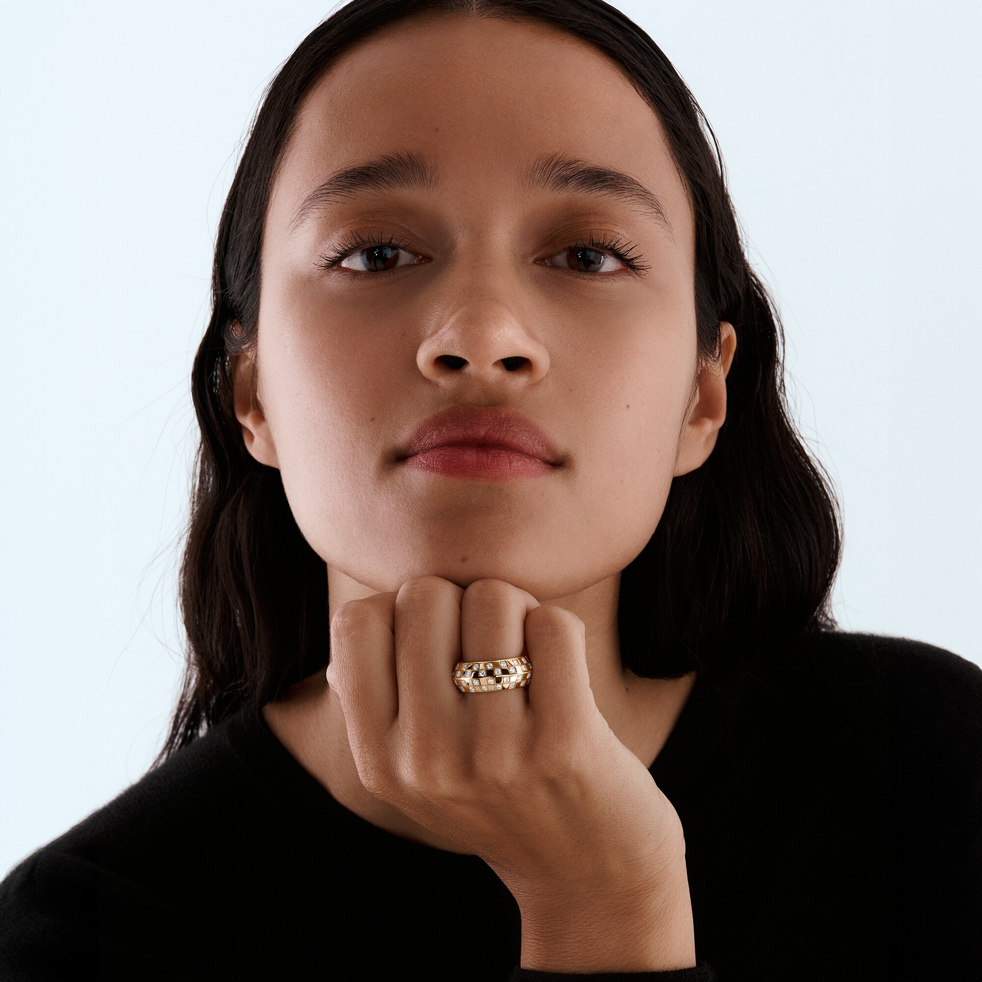 Jewellery - Le Damier de Louis Vuitton Ring, Yellow Gold and Diamonds  Jewellery Categories Rings | LOUIS VUITTON (Product zoom)