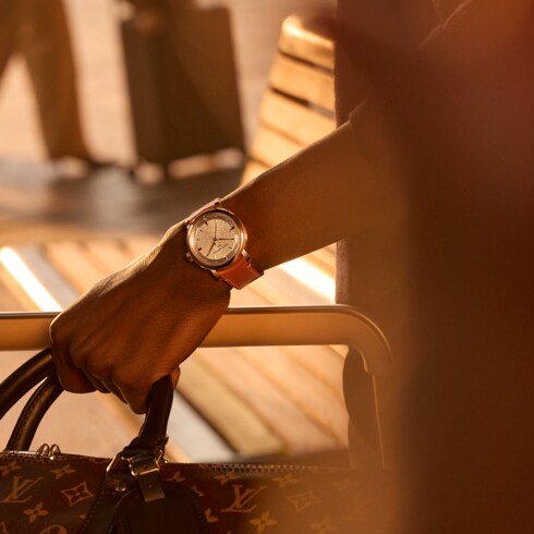 Watches - Louis Vuitton Escale, Automatic, 39MM, Rose Gold Watches Watches } | LOUIS VUITTON
