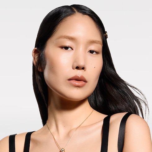 Perfumes and Beauty - LV Baume - Lip Balm Perfumes and Beauty Lips } | LOUIS VUITTON (Product zoom)