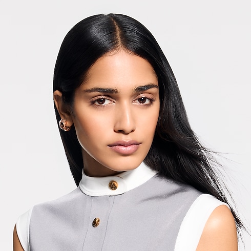 Perfumes and Beauty - LV Baume - Lip Balm Refill Perfumes and Beauty Lips } | LOUIS VUITTON (Product zoom)