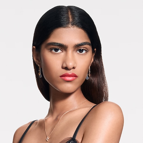 Perfumes and Beauty - LV Baume - Lip Balm Refill Perfumes and Beauty Lips } | LOUIS VUITTON (Product zoom)