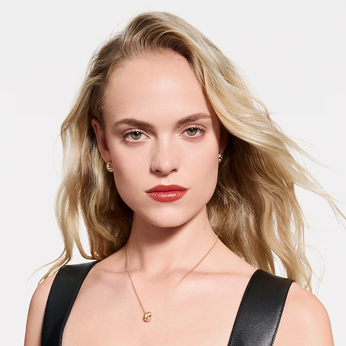 Perfumes and Beauty - LV Baume - Lip Balm Refill Perfumes and Beauty Lips } | LOUIS VUITTON (Product zoom)